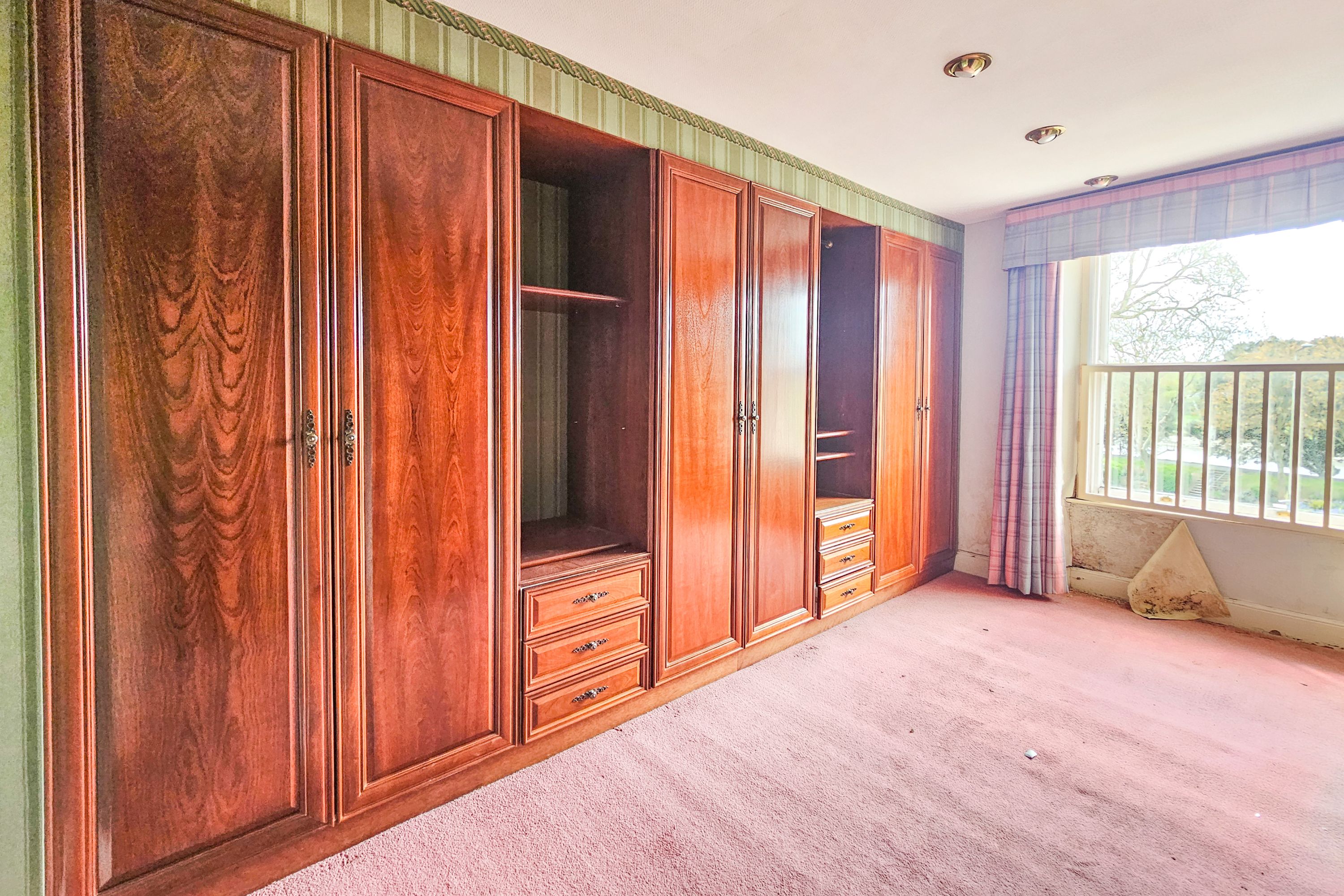 2 Union Terrace, Barnstaple, Devon, EX32 9AB