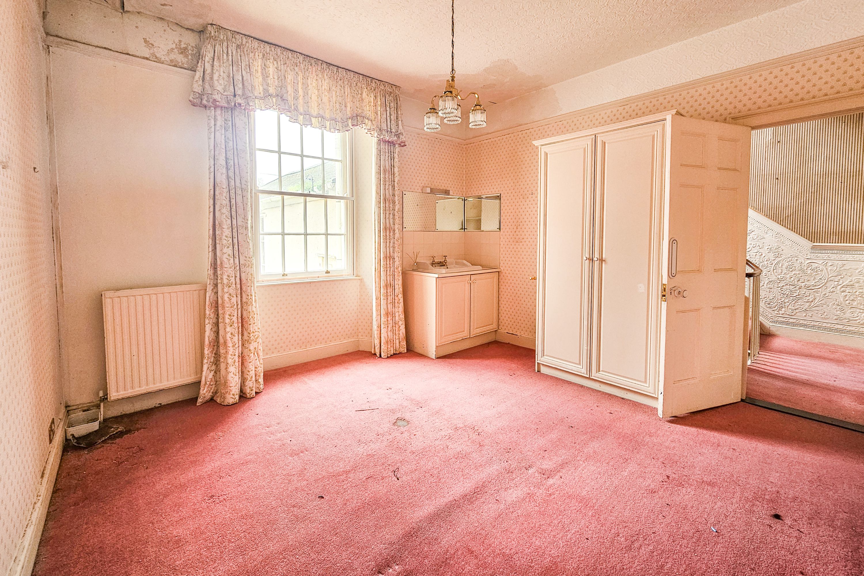 2 Union Terrace, Barnstaple, Devon, EX32 9AB