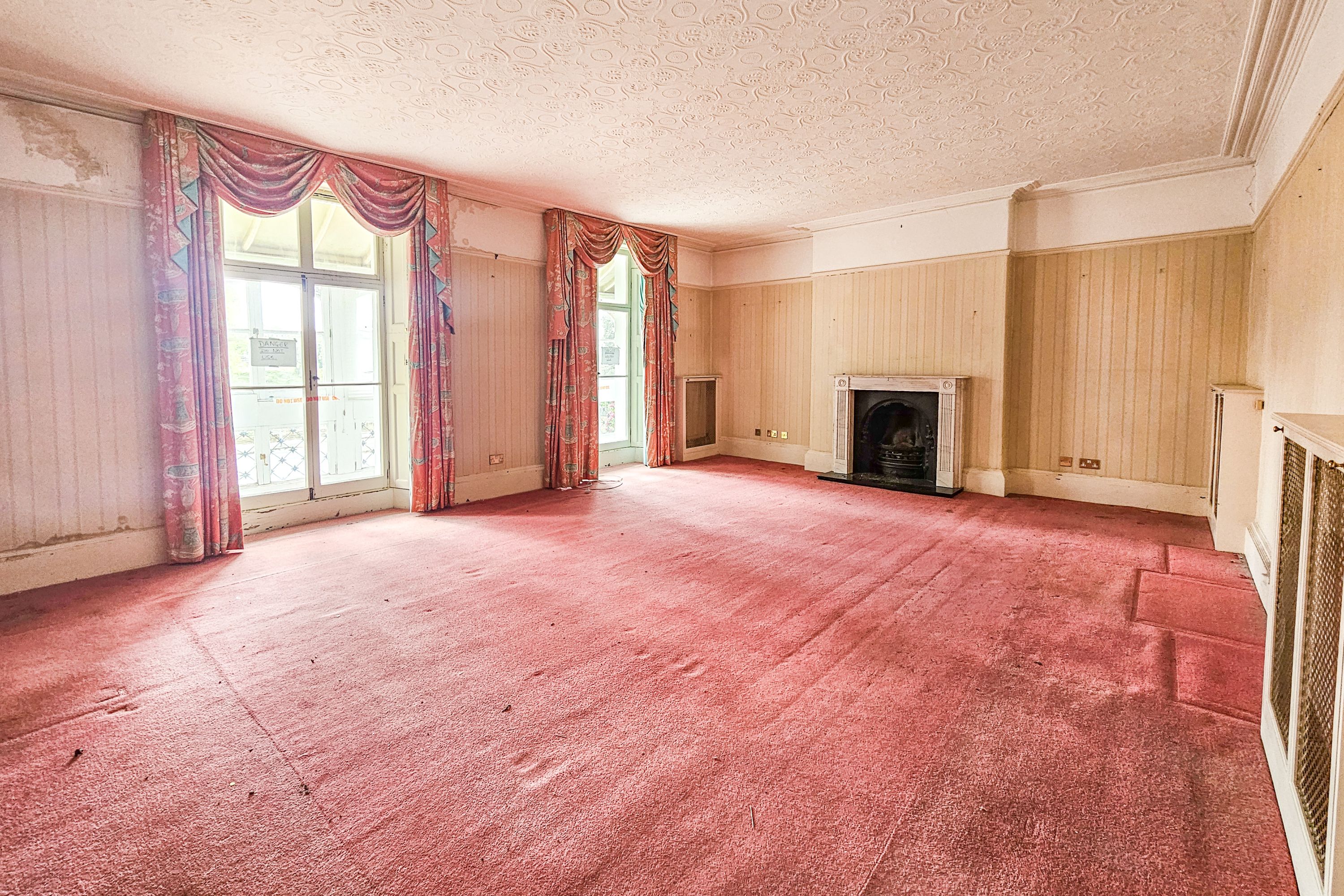 2 Union Terrace, Barnstaple, Devon, EX32 9AB