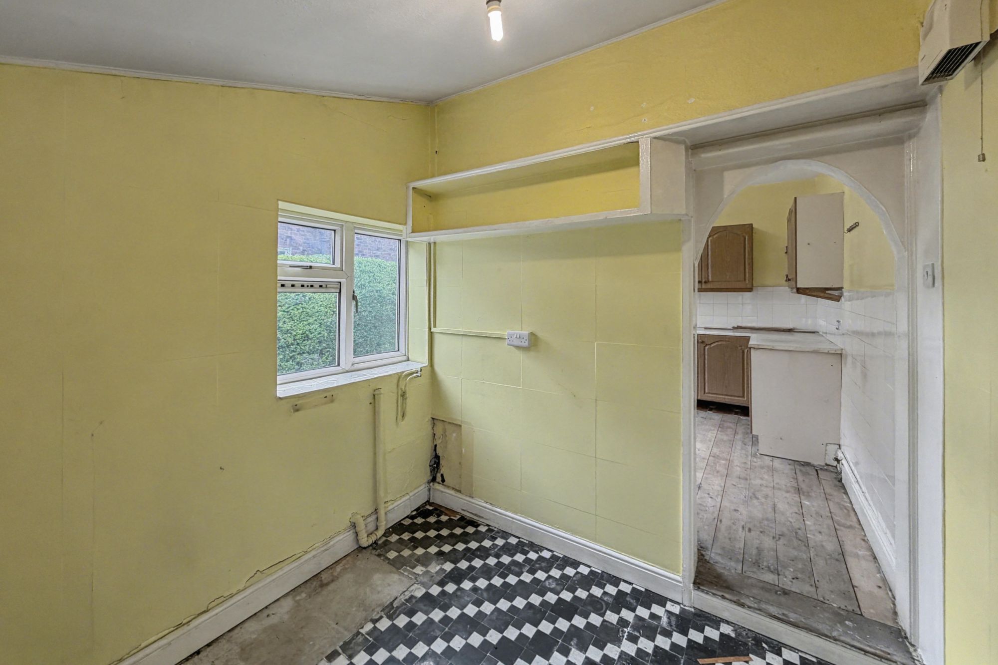 132 Kings Road, Old Trafford, Stretford, Manchester M16 9NZ