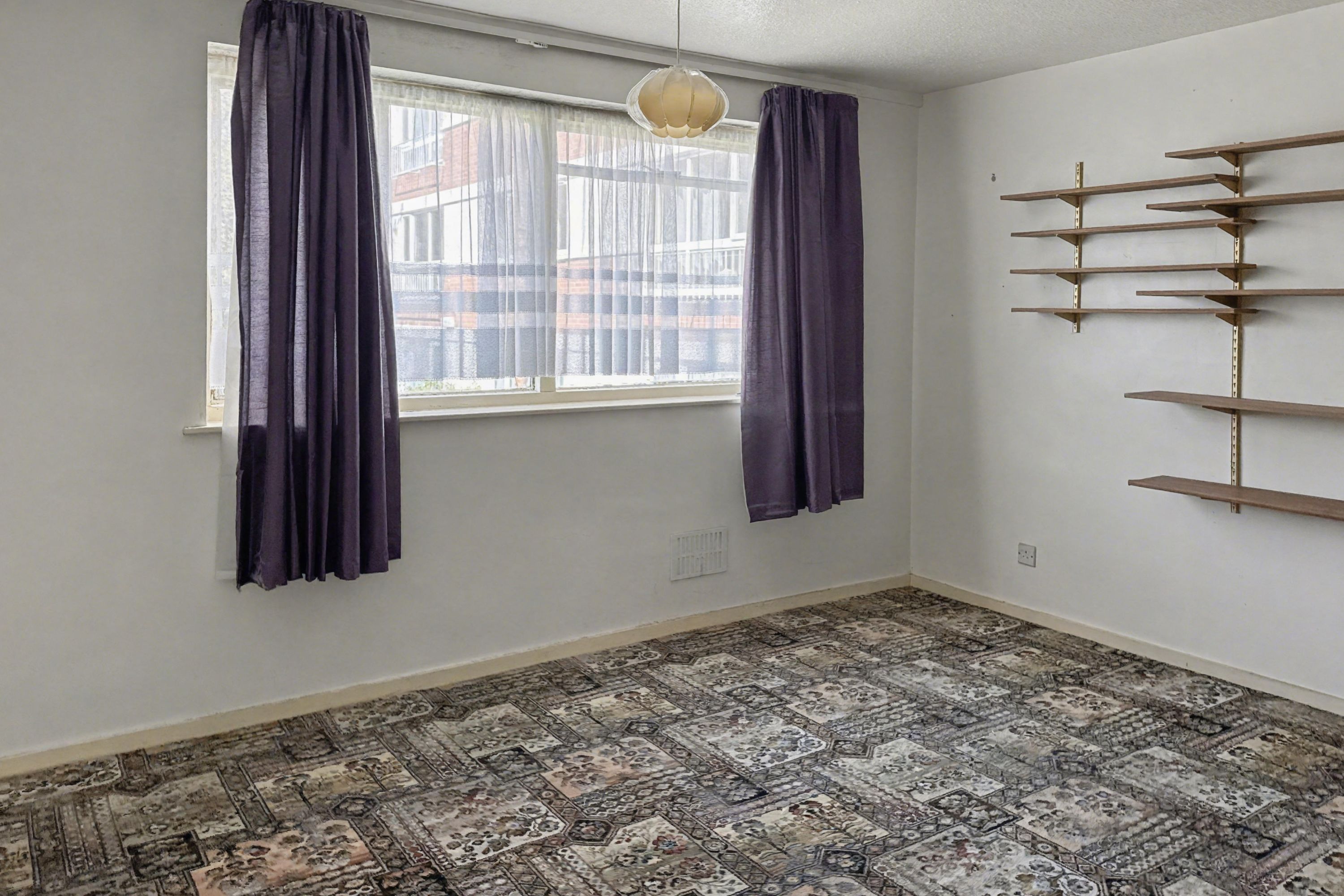 Flat 28 Lloyd Square, 16 Niall Close, Birmingham, West Midlands, B15 3LX