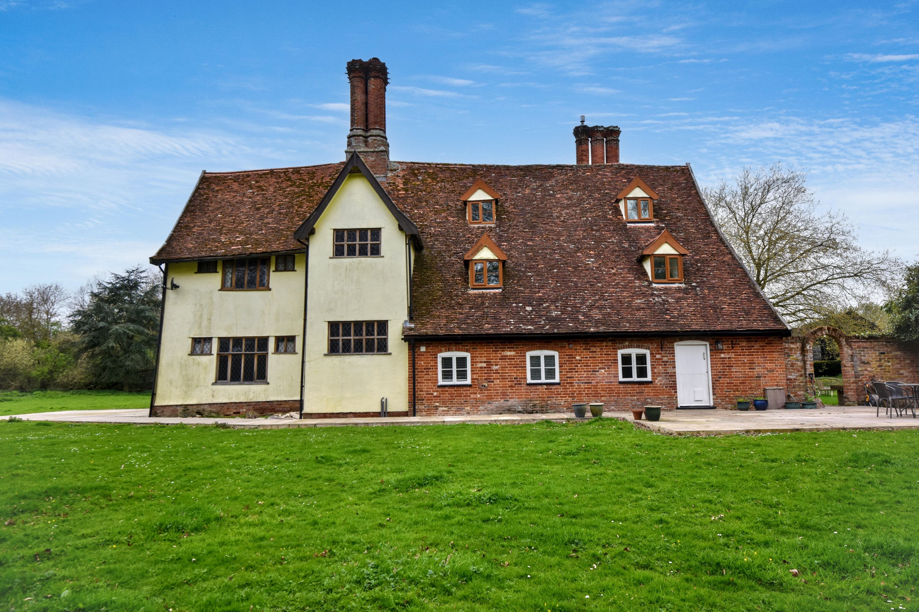 High House Farm, Caters Road, Bredfield, Woodbridge, Suffolk IP13 6BQ