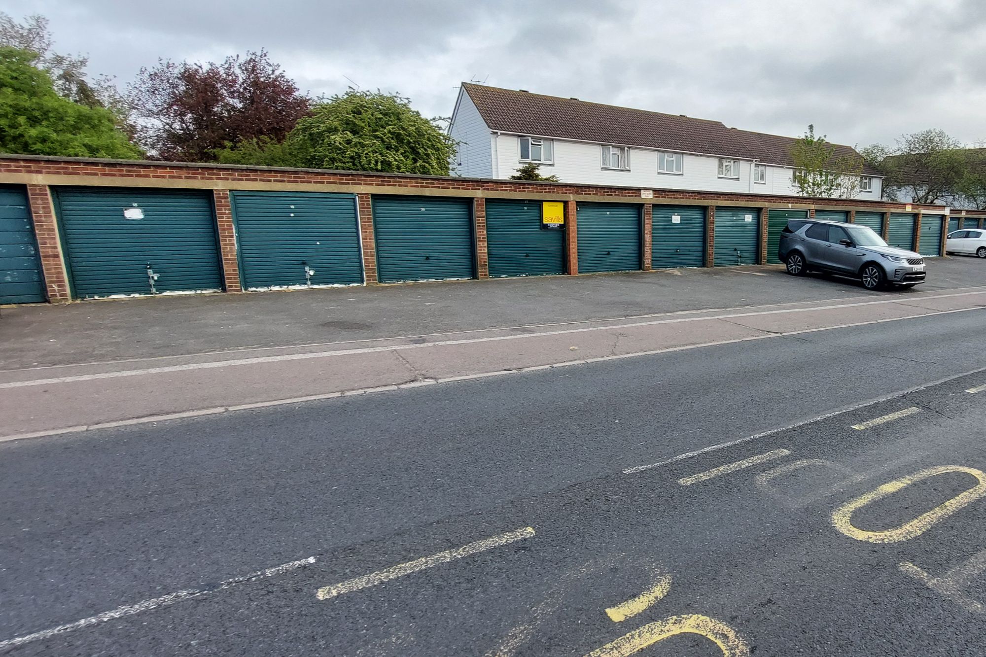 Garage 21, Bridge Road, Slade Green, Erith, Kent, DA8 2DE
