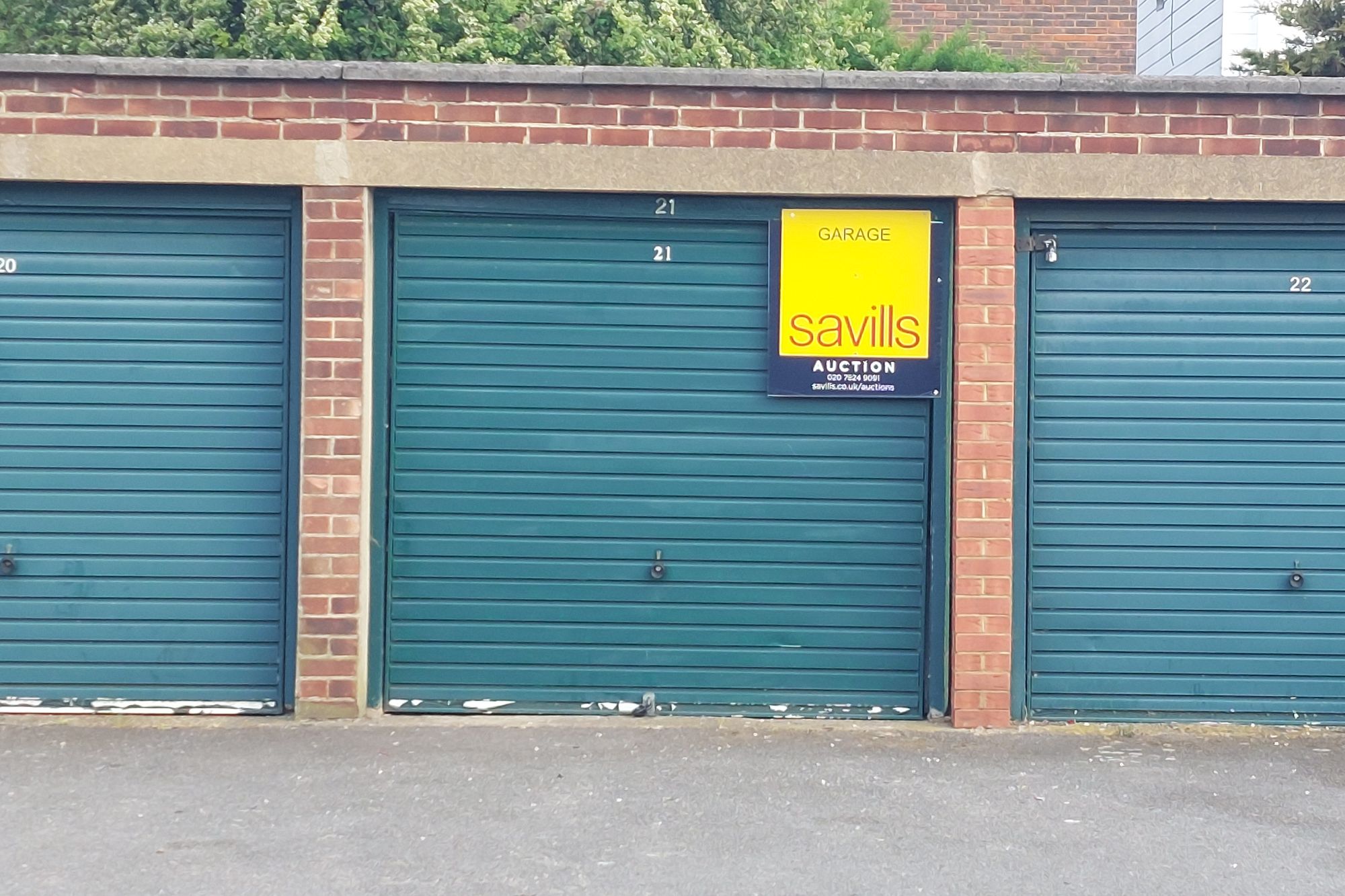 Garage 21, Bridge Road, Slade Green, Erith, Kent, DA8 2DE