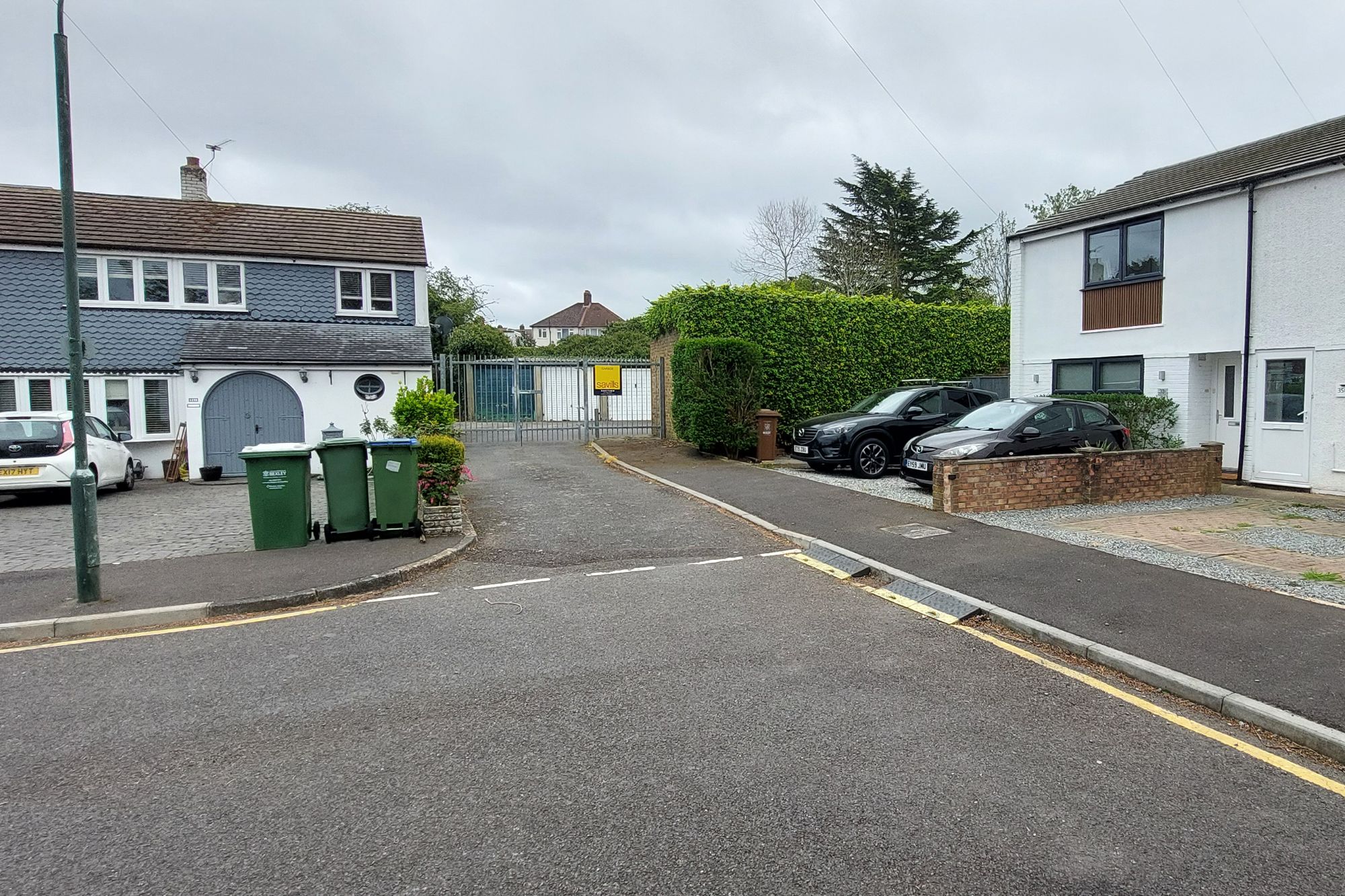 Garage 7 Stansted Crescent, Albany Park, Bexley, Kent, DA5 3HZ