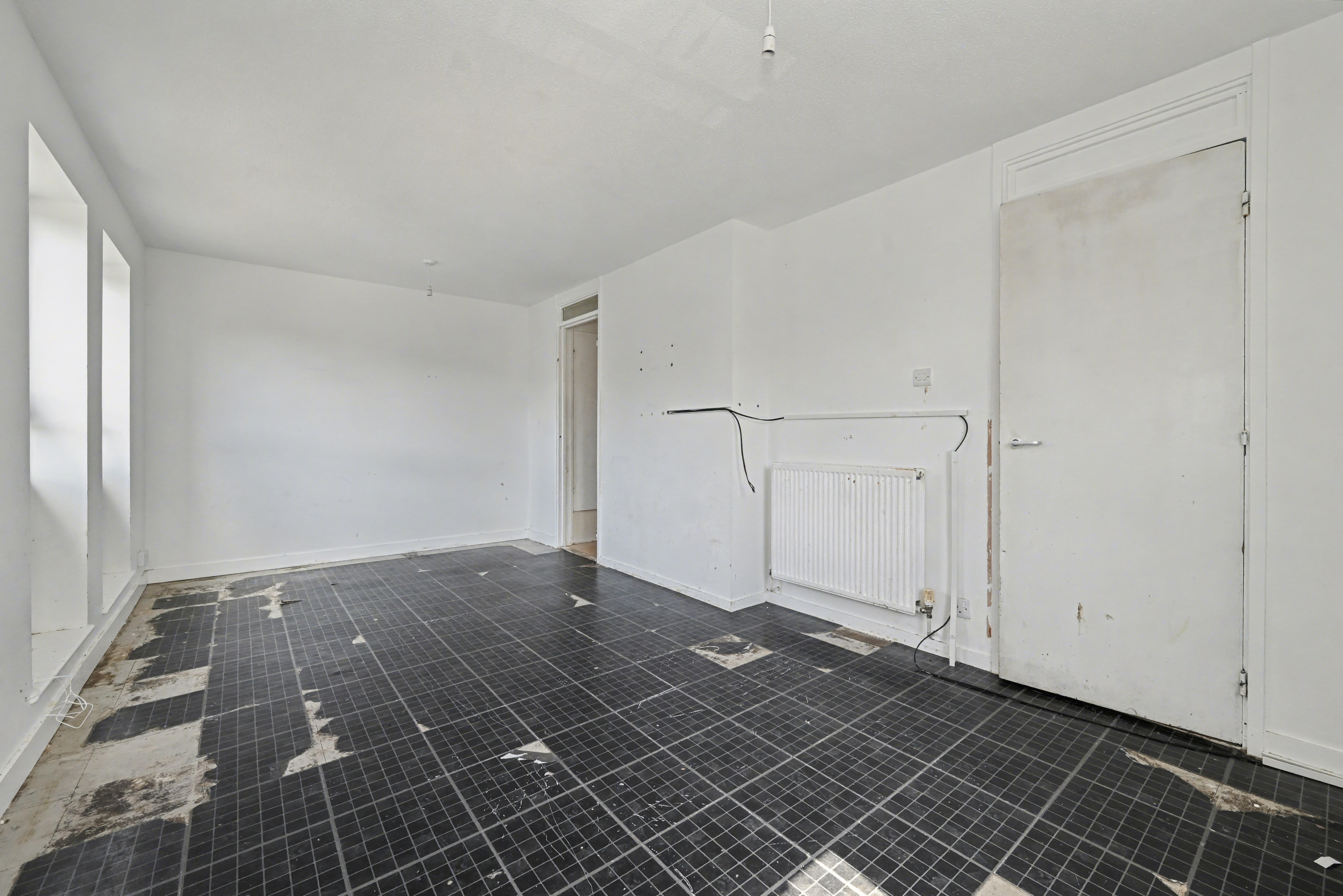 Flat 52 Kimberley, Bracknell, G12 7ZB