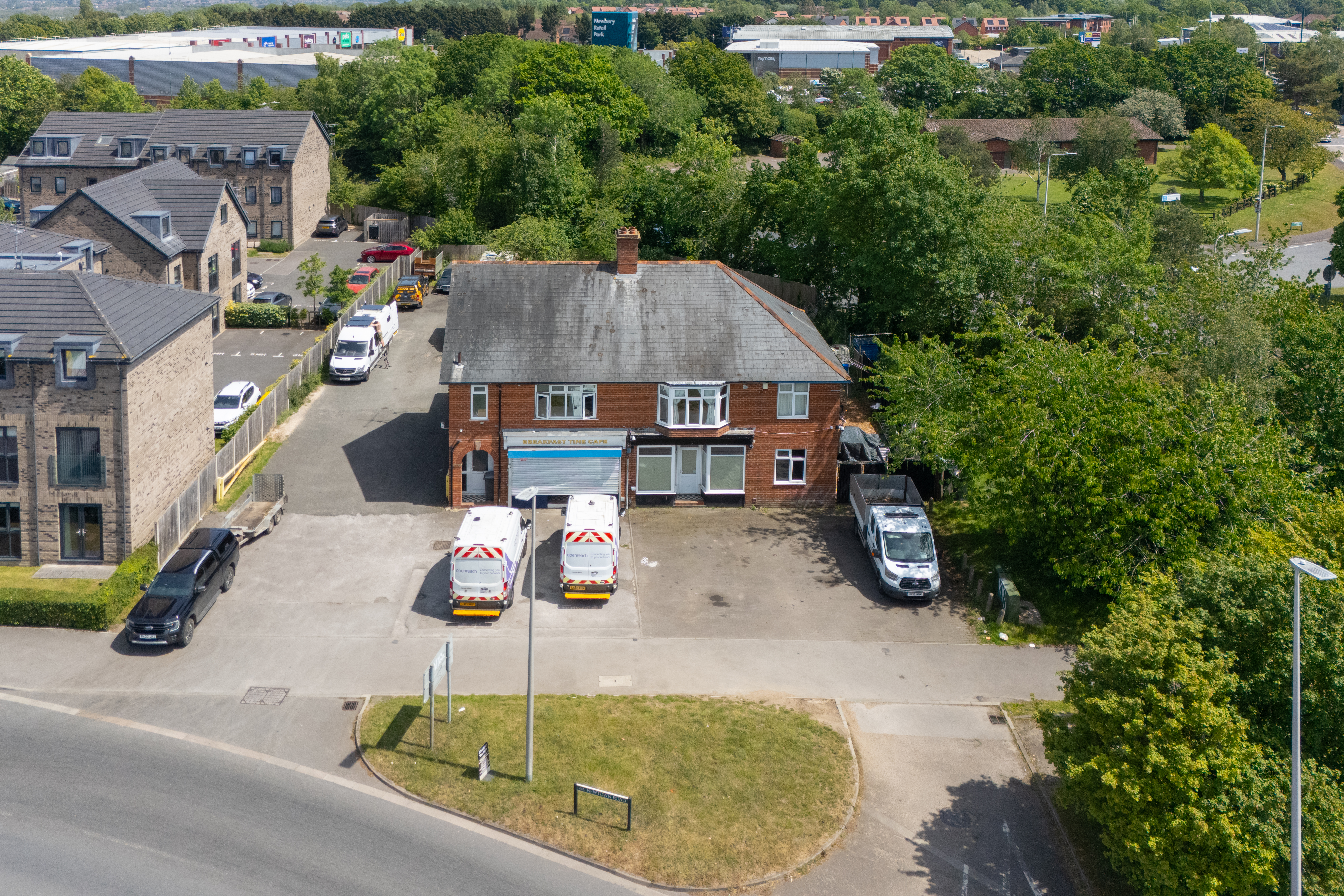 Land at Sandleford Parade, Newtown Road, Newbury RG14 7EY