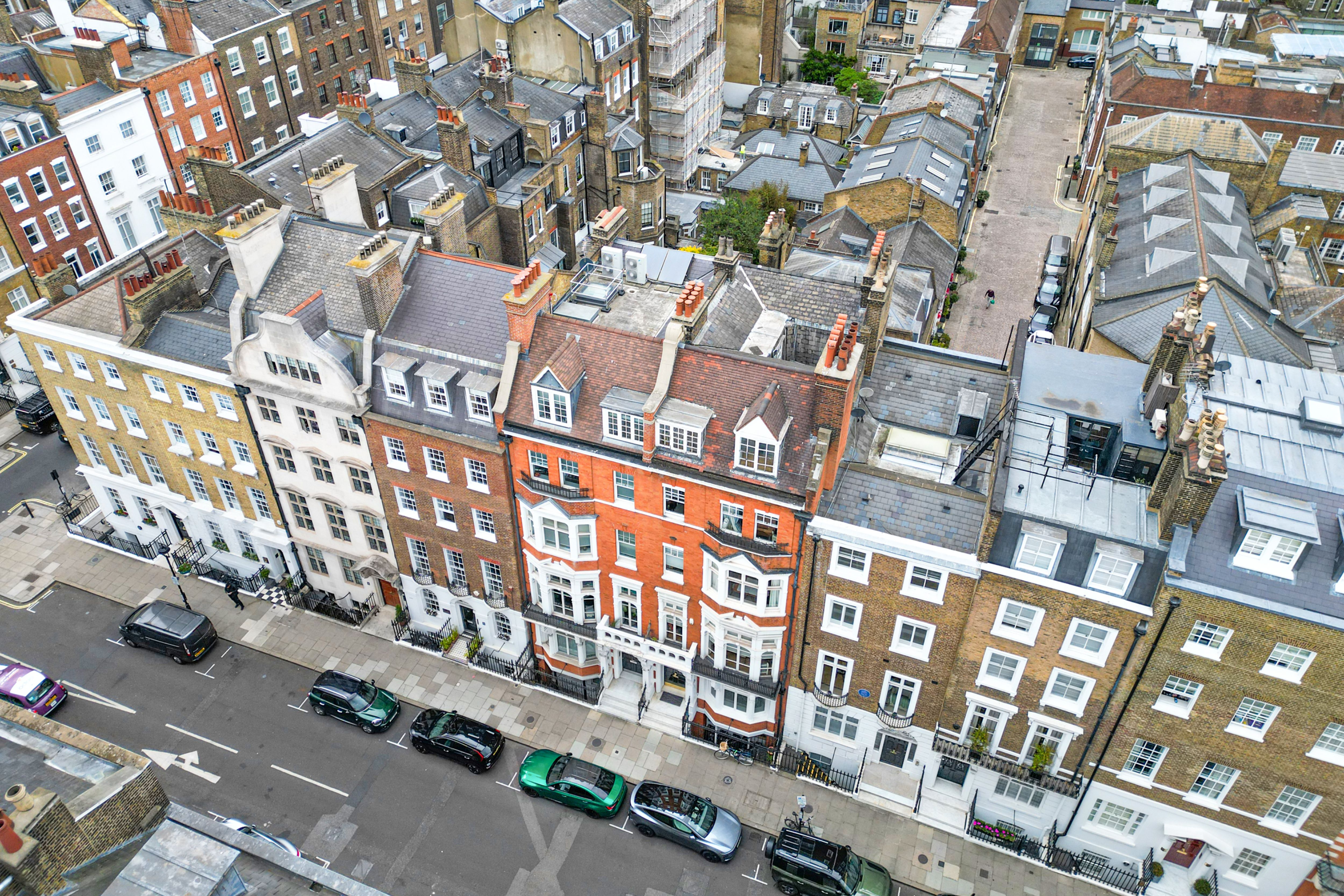 30 Queen Anne Street, London W1G 8HX