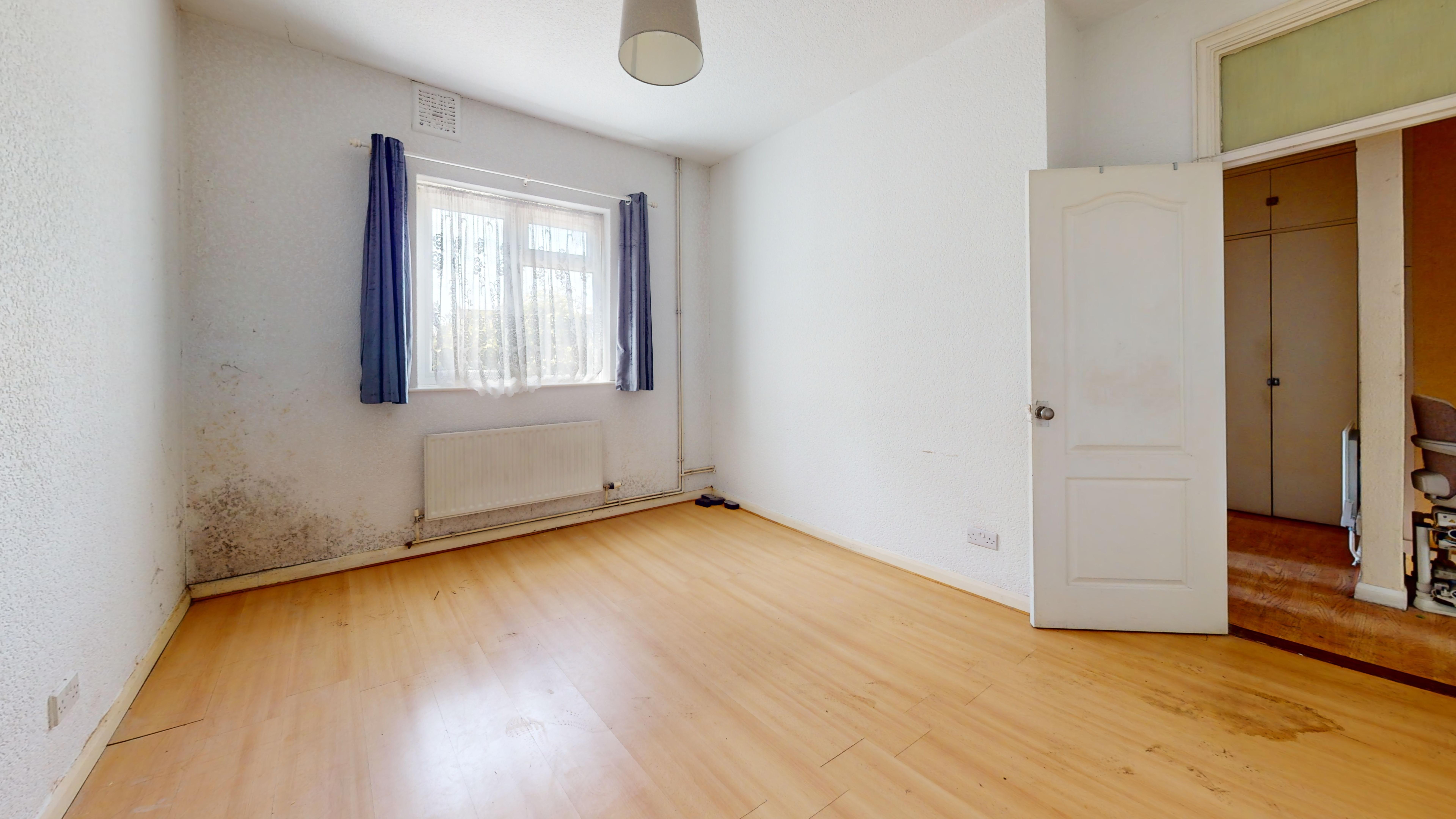 180 Markhouse Road, Walthamstow, London, E17 8BJ