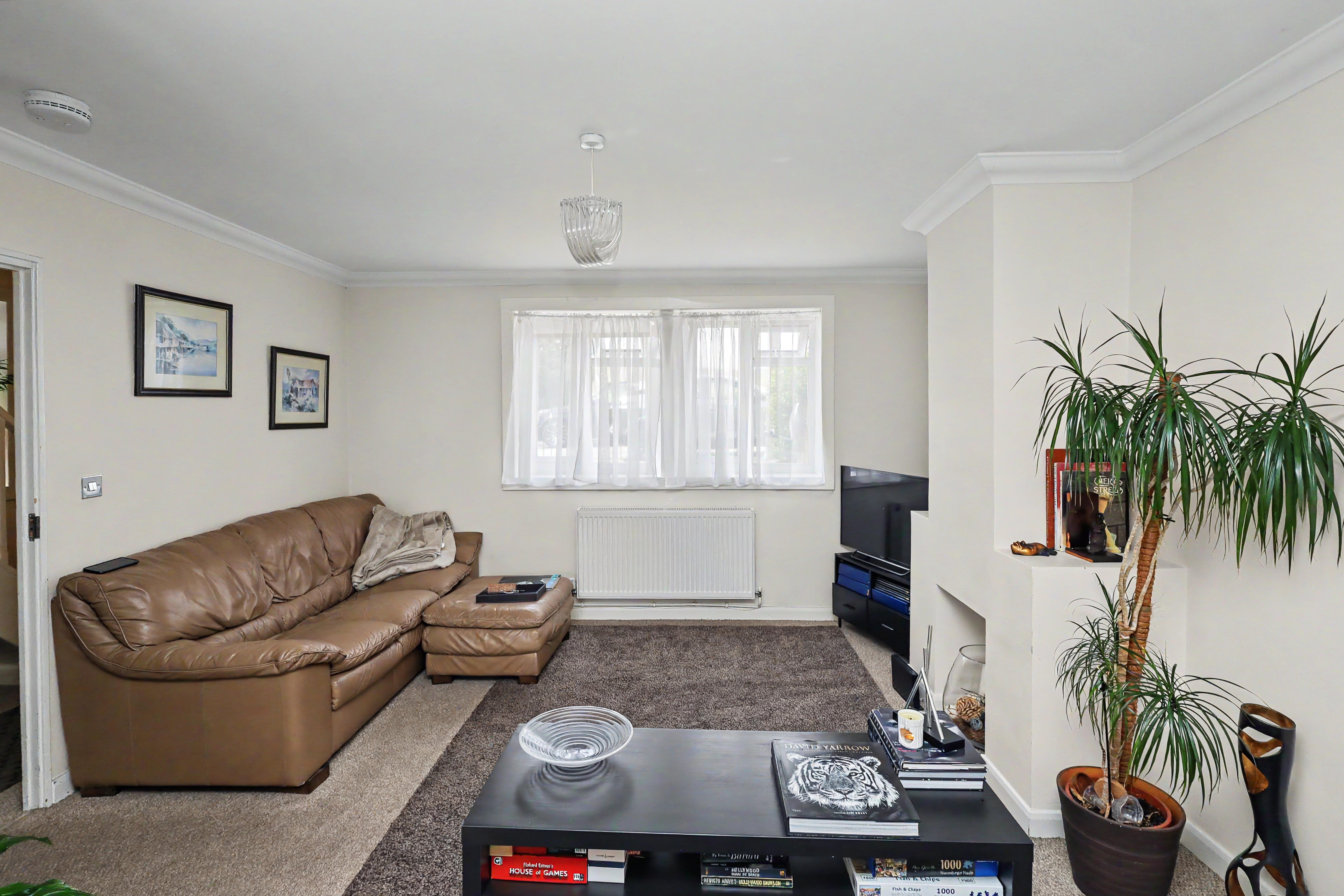 15 Jessel Drive, Loughton, Essex, IG10 2EX