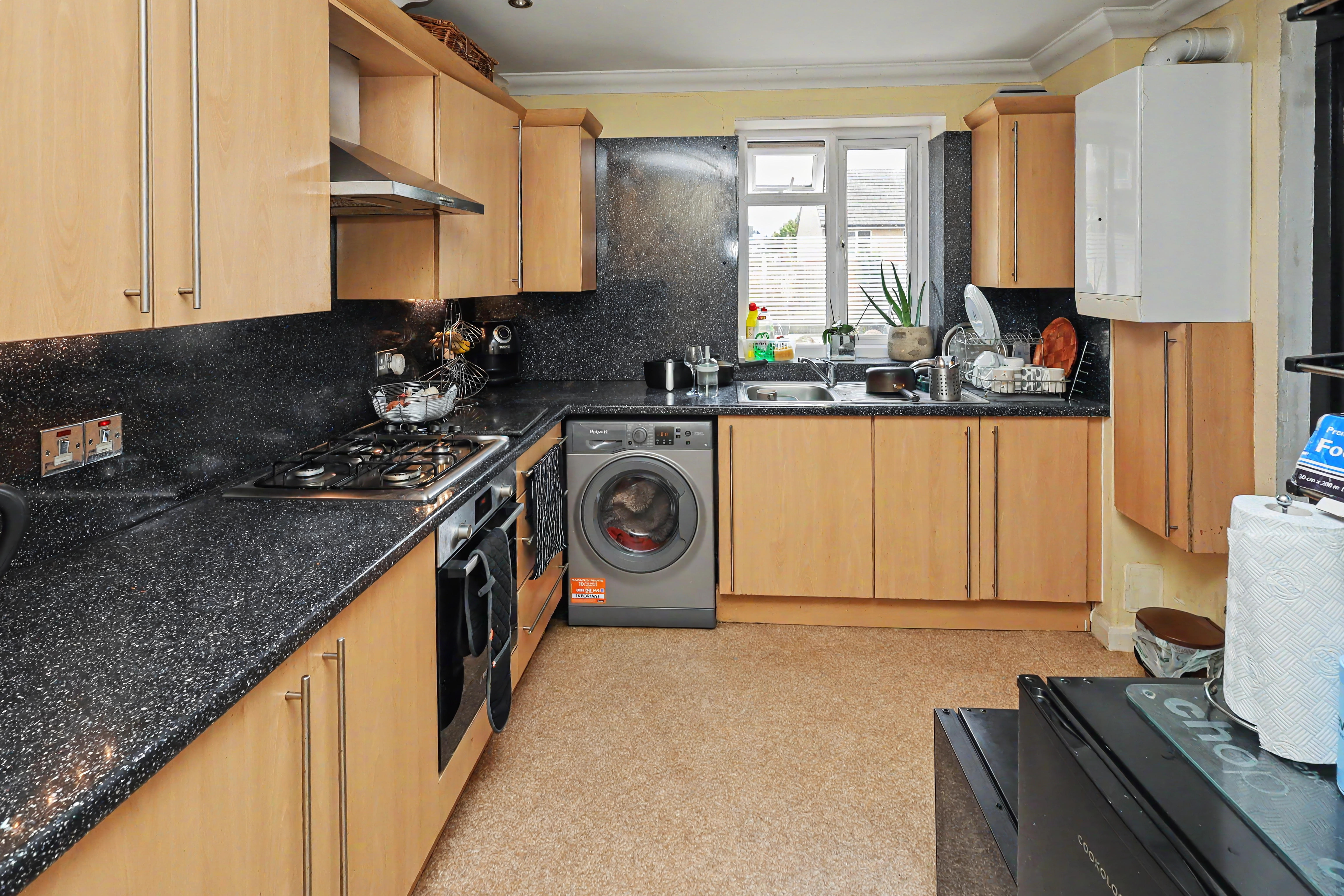 15 Jessel Drive, Loughton, Essex, IG10 2EX