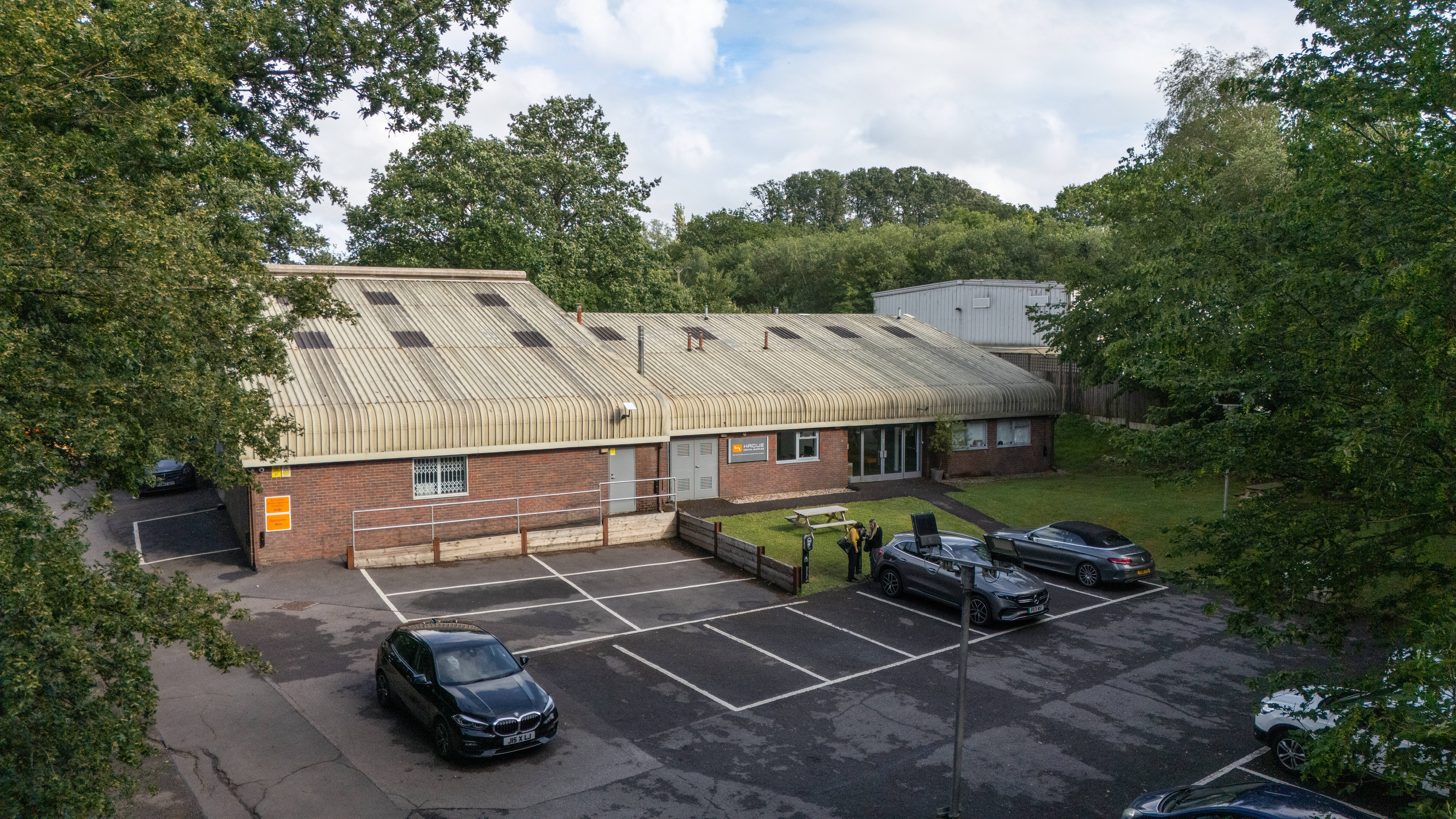 1 Graylands Gateway, Langhurst Wood Road, Graylands, Horsham RH12 4QD