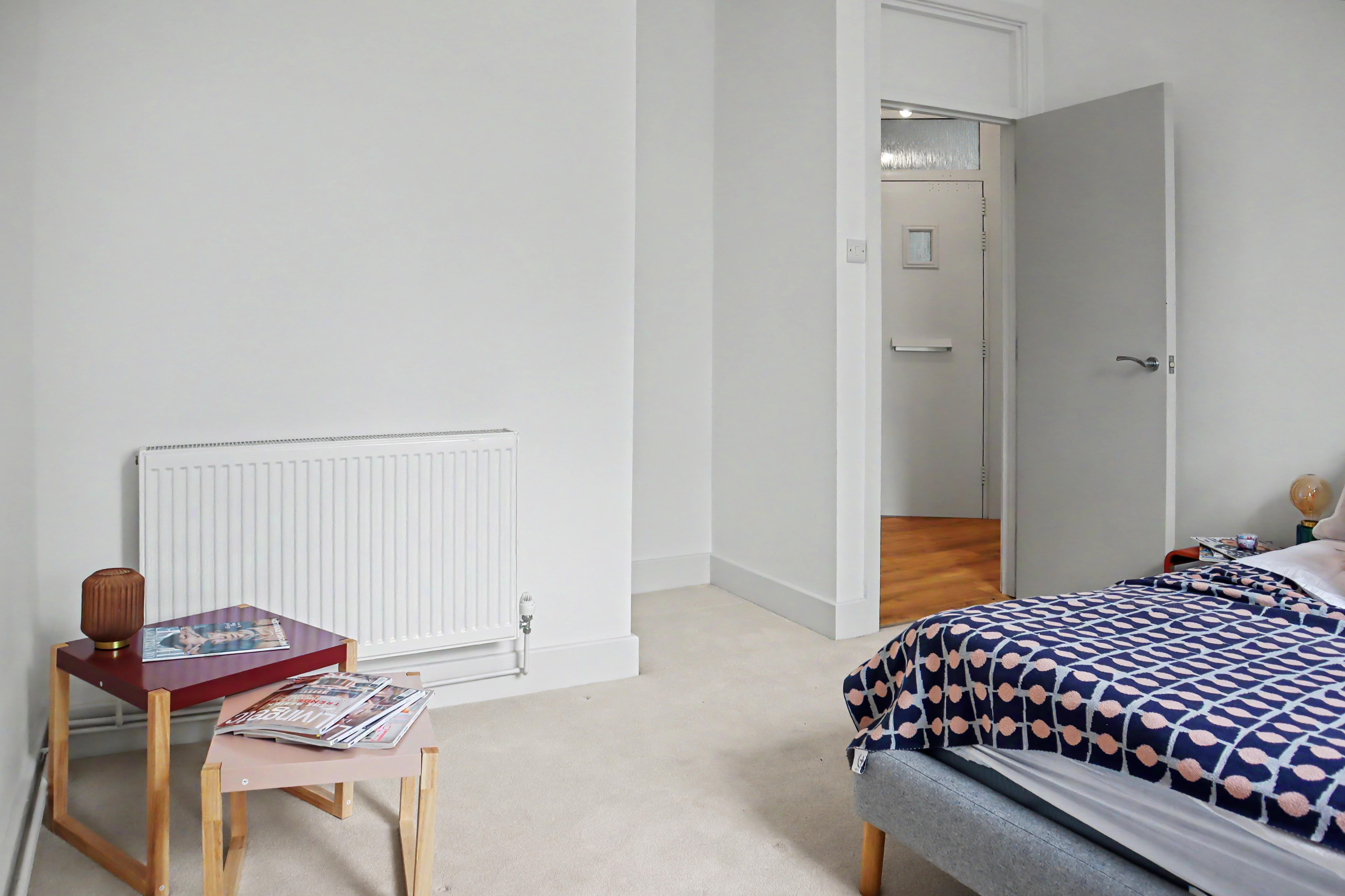 28b Pendennis Road, Streatham, London SW16 2SW