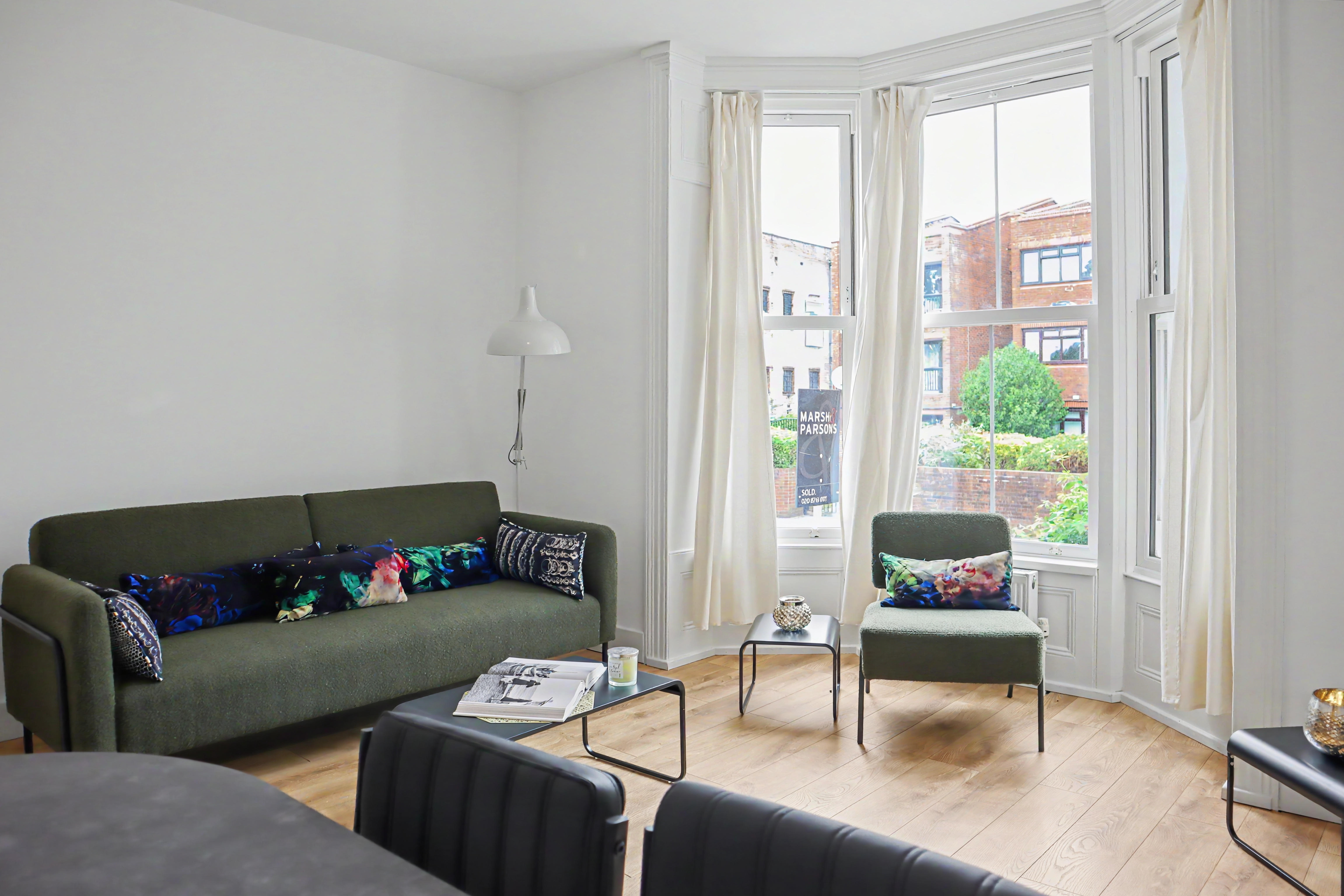 28b Pendennis Road, Streatham, London SW16 2SW