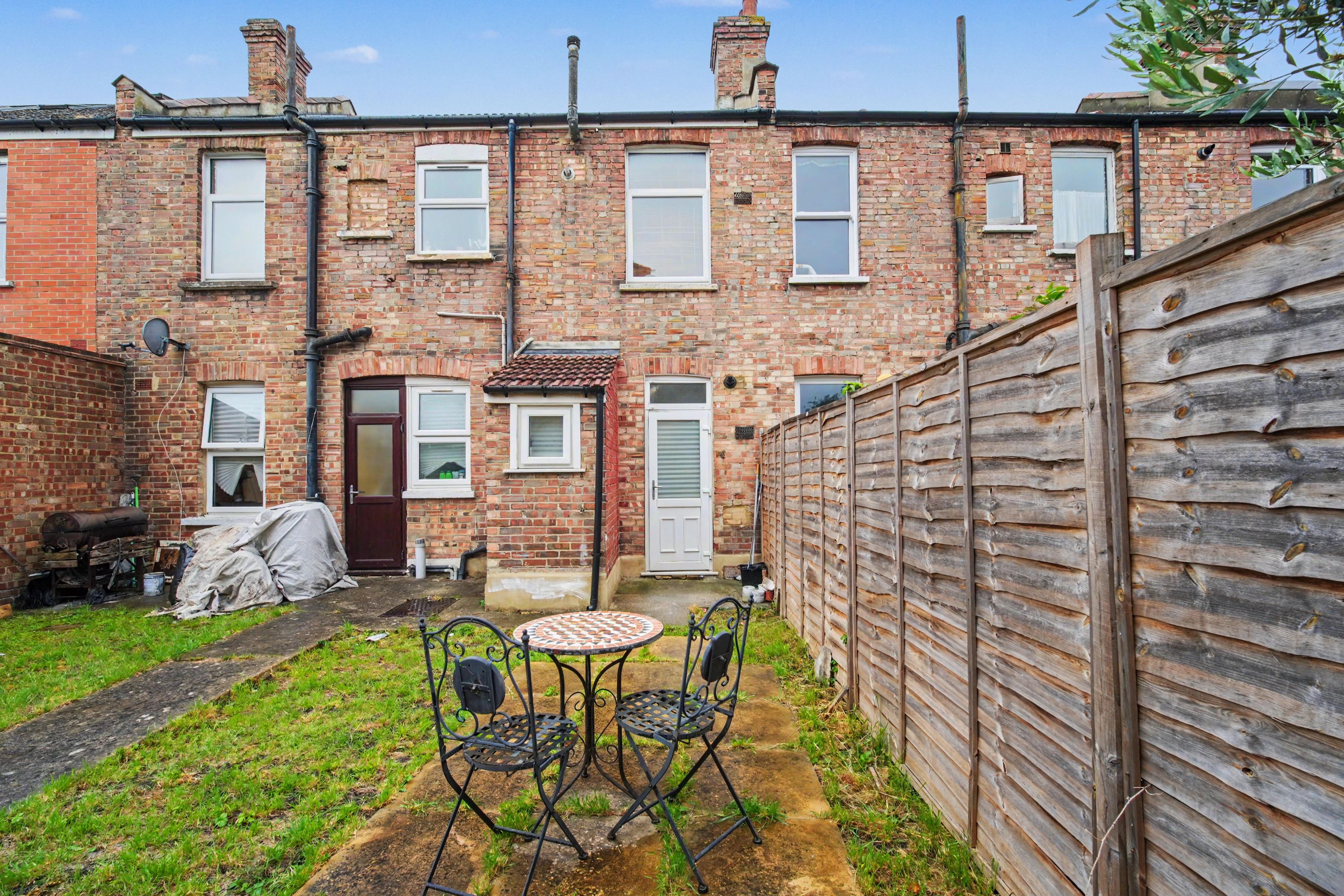 38 Ingatestone Road, Norwood, London SE25 4LG