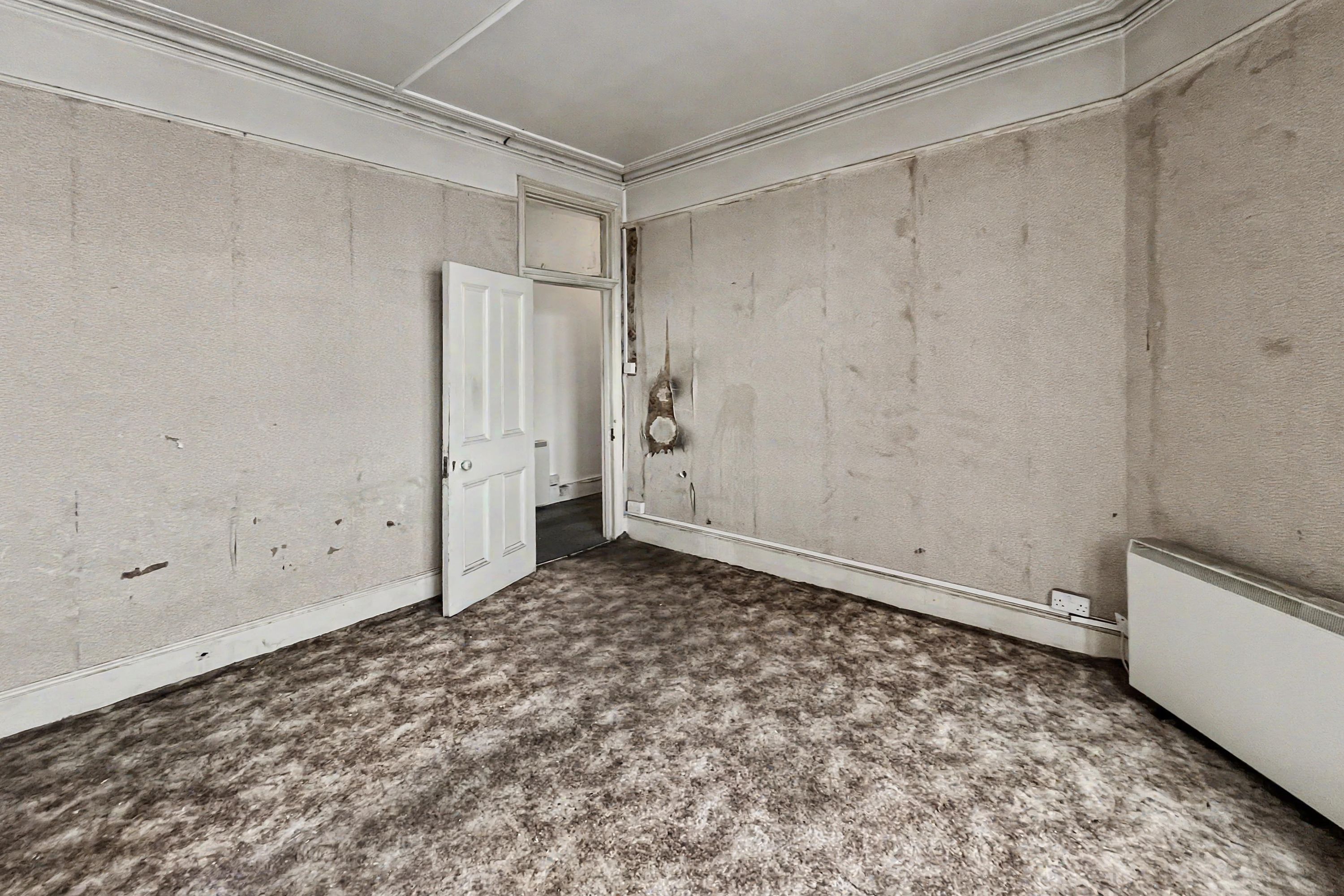 68 Albert Palace Mansions, Lurline Gardens, London, SW11 4DQ