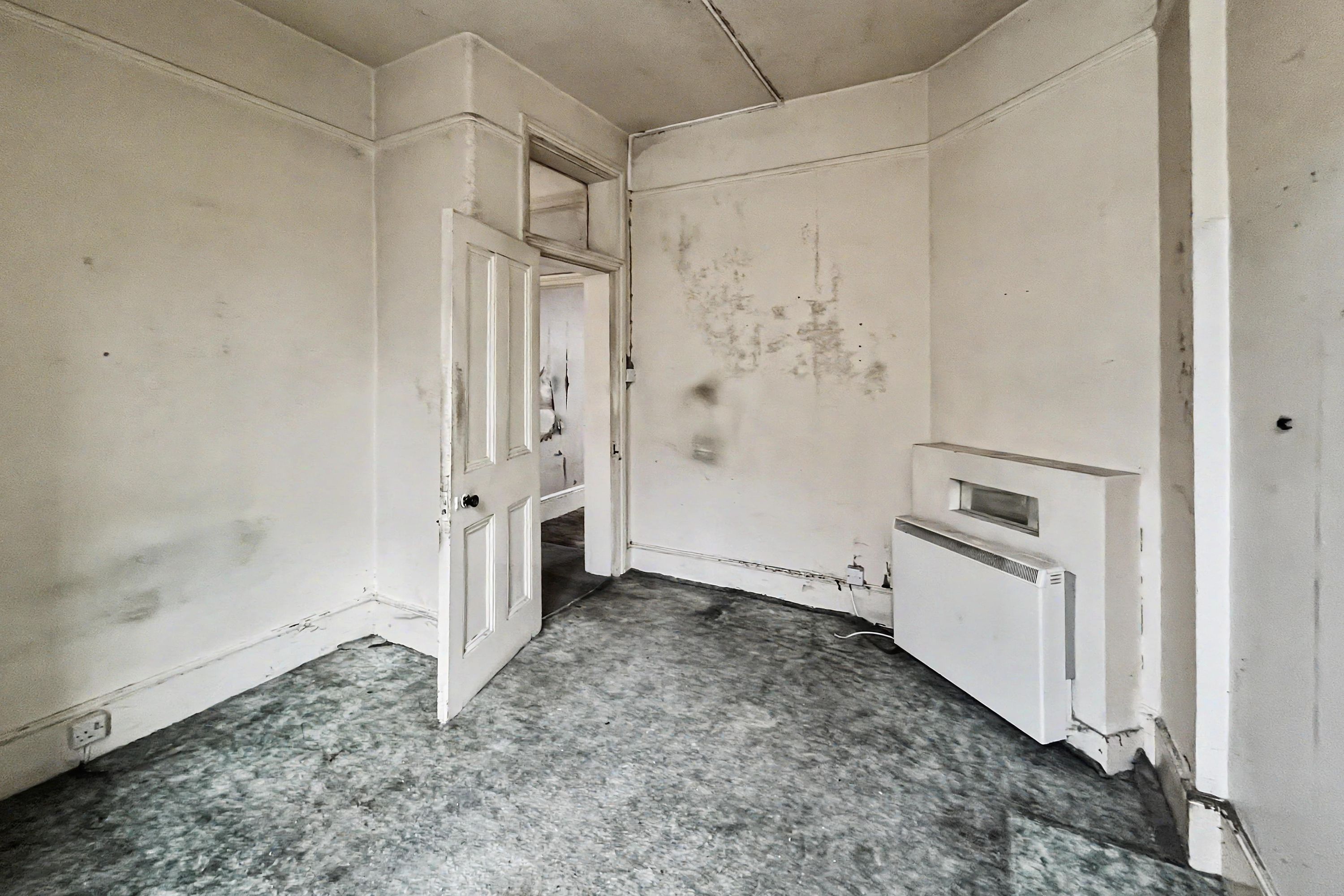 68 Albert Palace Mansions, Lurline Gardens, London, SW11 4DQ