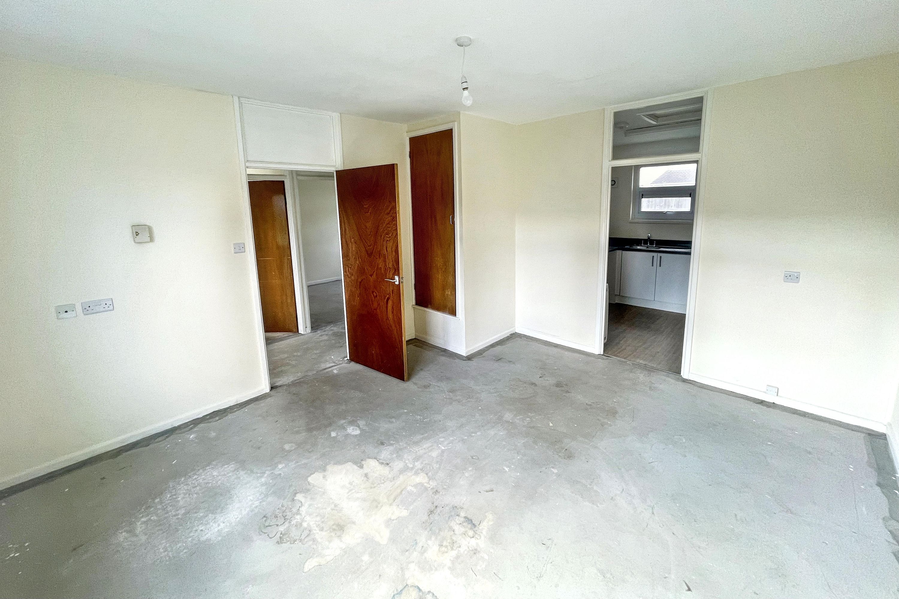 107 Parklands, Malmesbury, Wiltshire, SN16 0QL