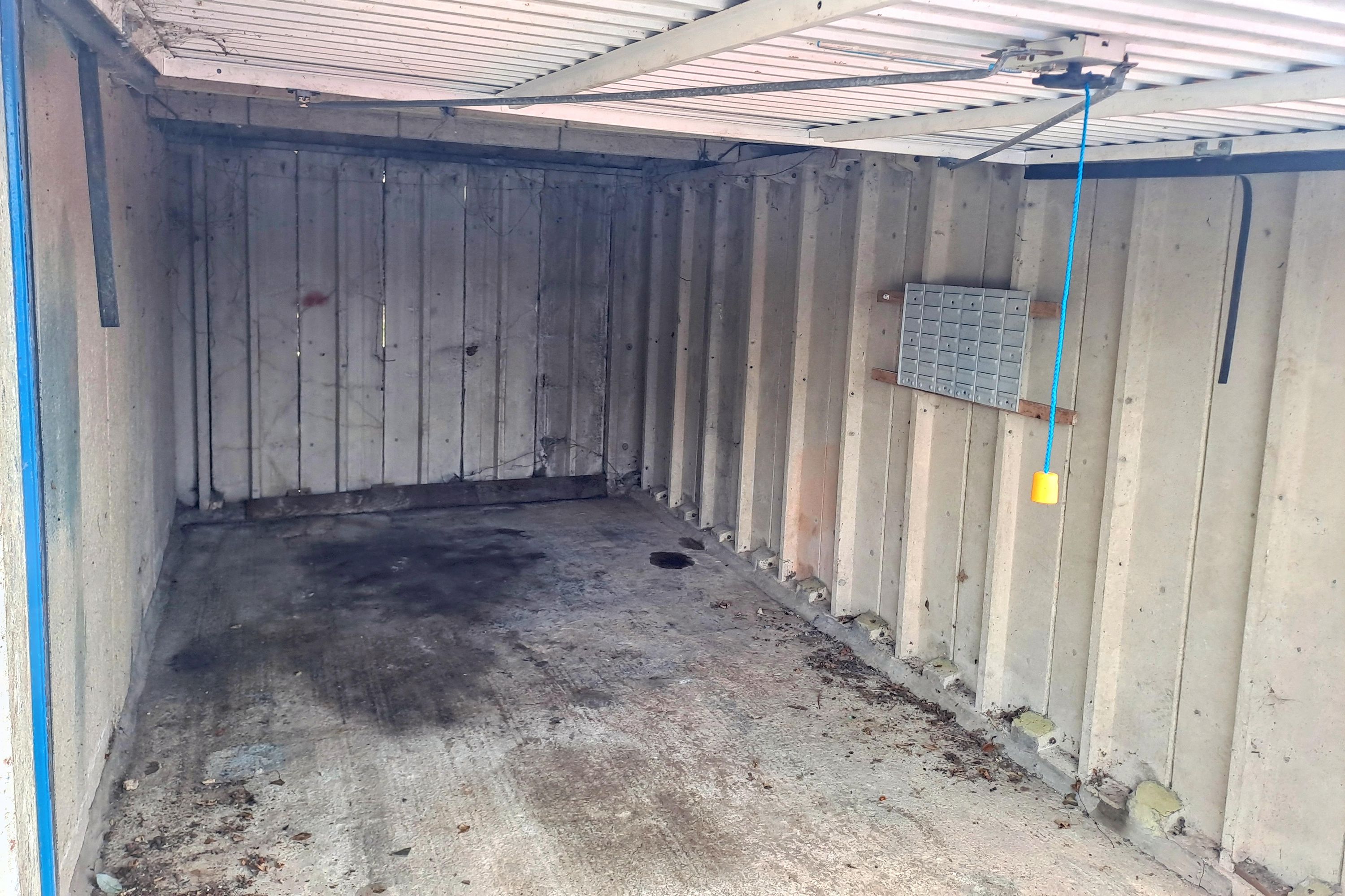 Garage 2 Bodinnar Close, Bodinnar Lane, Newbrige, Penzance, TR20 8NN