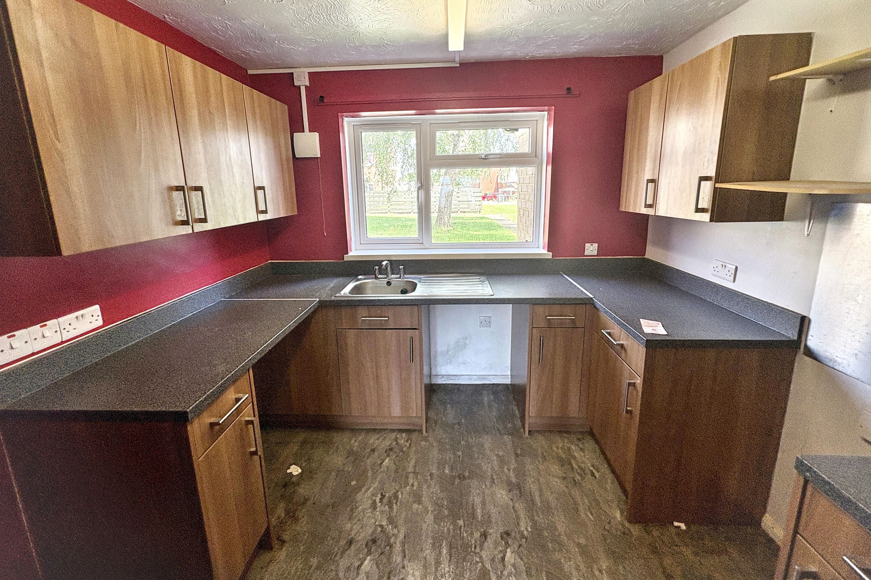 88 Westcroft, Chippenham, Wiltshire, SN14 0NU