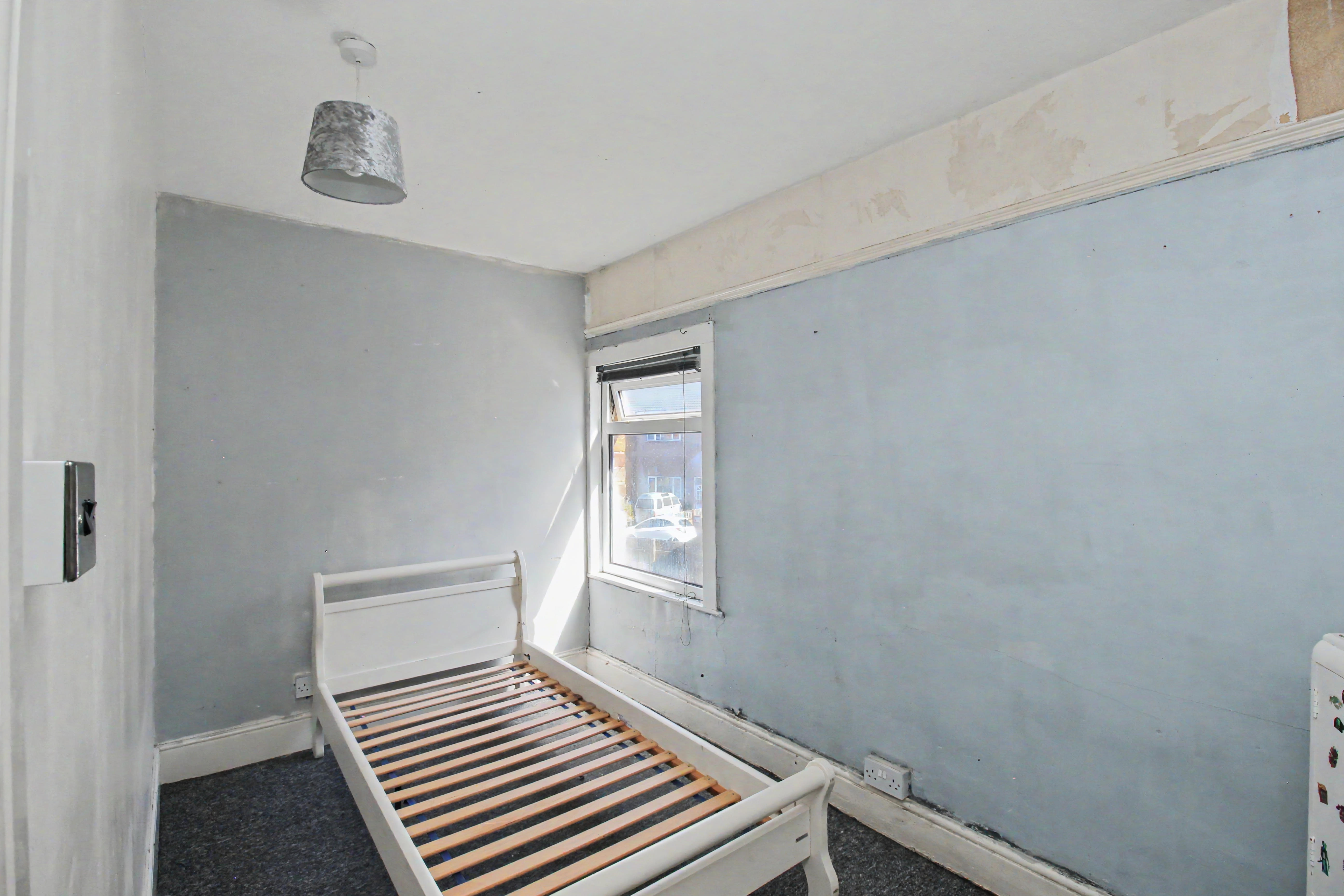 229 Hainton Avenue, Grimsby, DN32 9LD