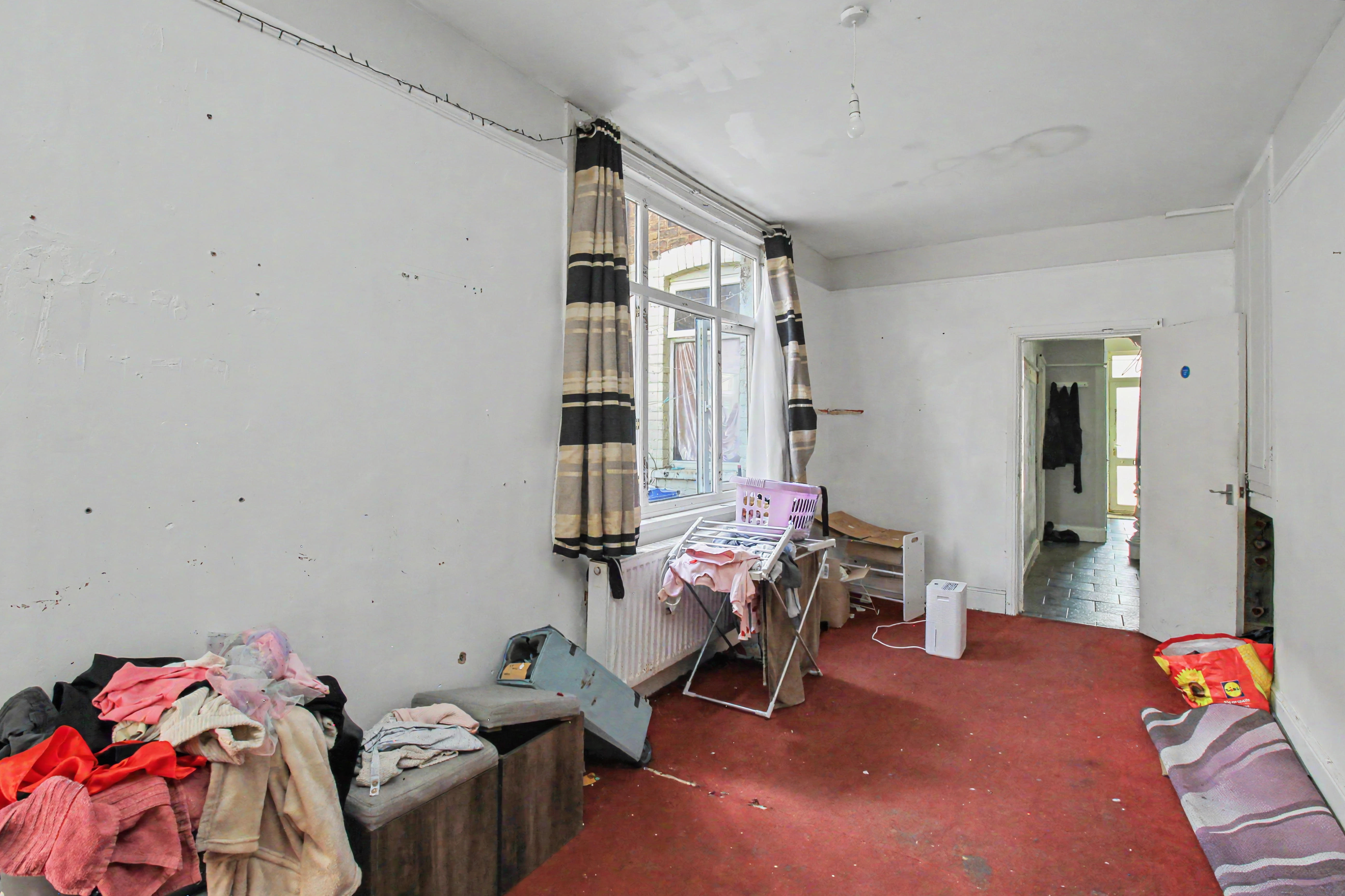 229 Hainton Avenue, Grimsby, DN32 9LD