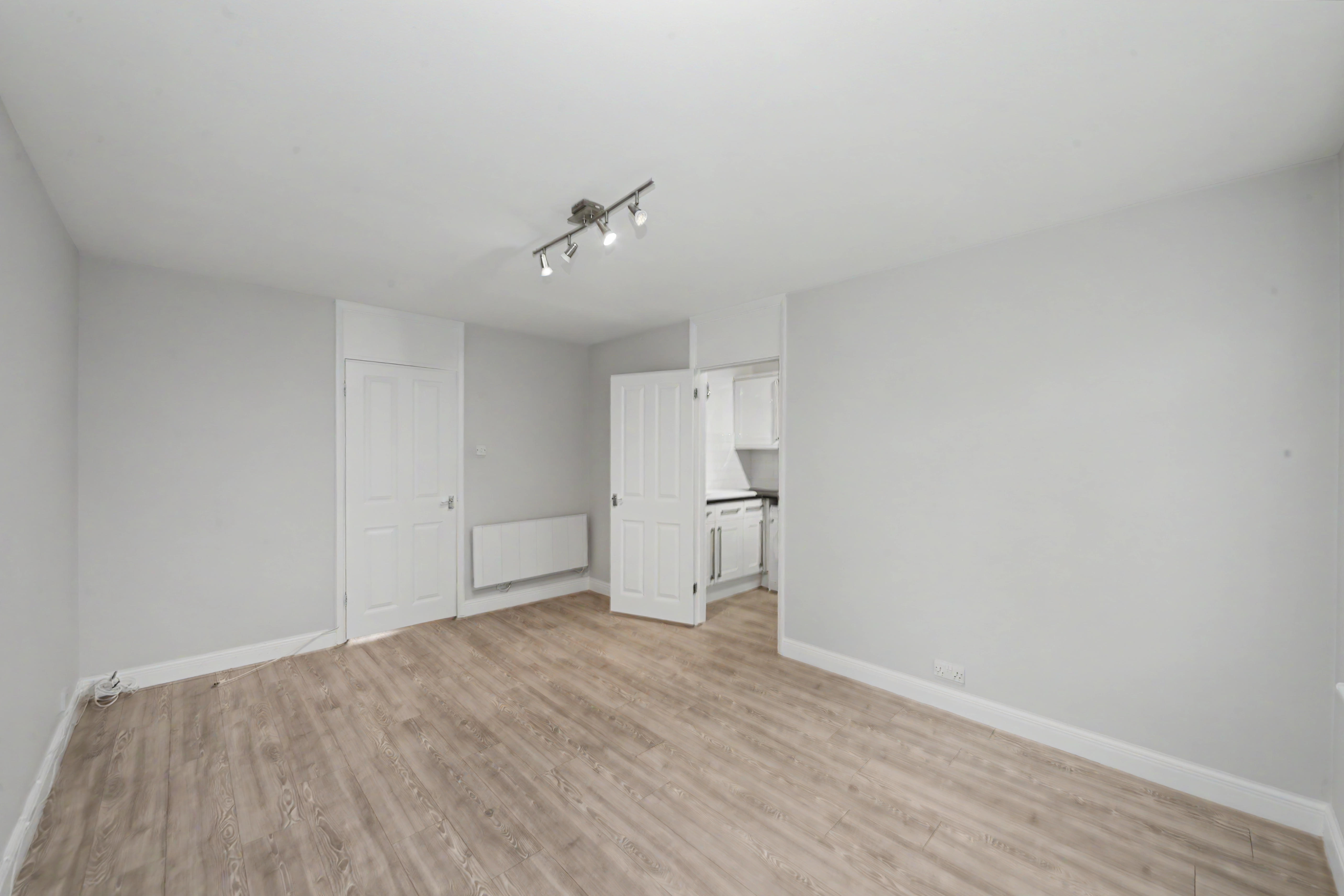 18 Tavistock Road, Bromley, Kent, BR2 0SY