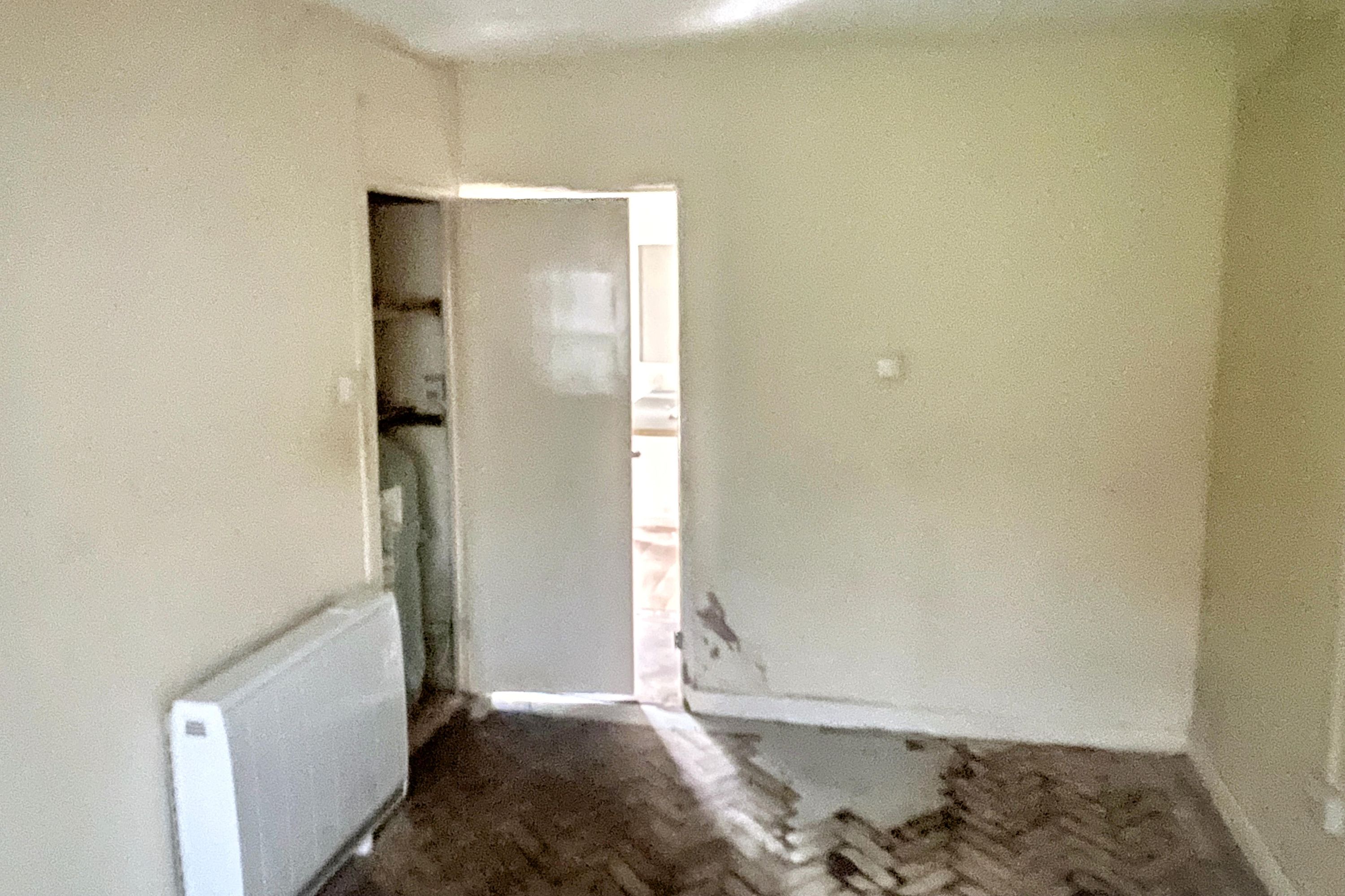 8 Little Englands, Chippenham, Wiltshire, SN15 3DP
