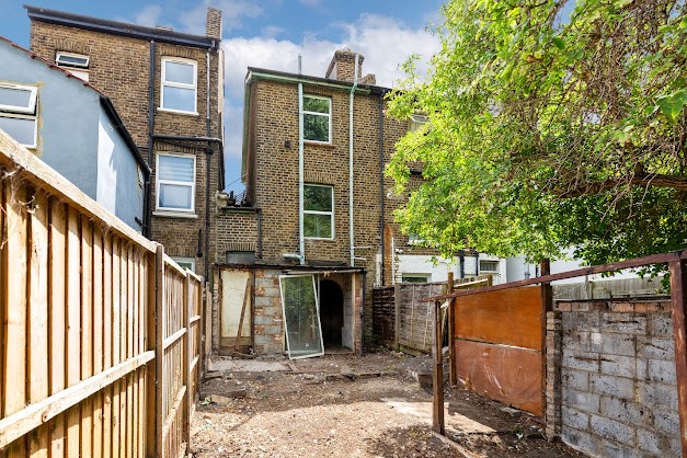 193 Whitehorse Road, Croydon, Surrey, CR0 2LB
