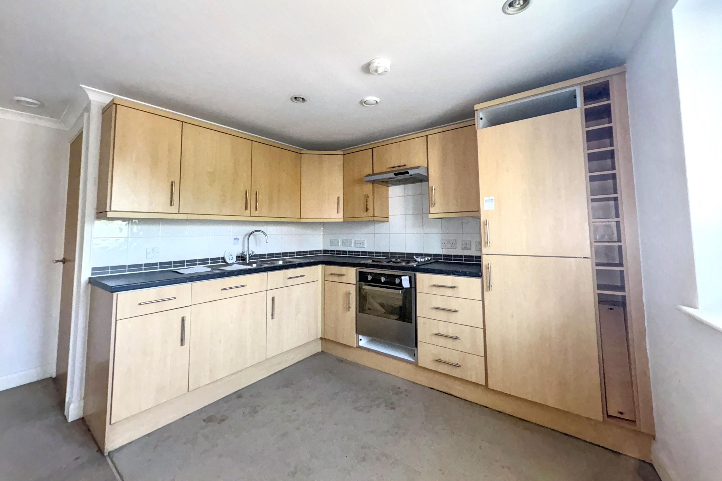 17 Westgate Central, 117 Westgate, Wakefield, West Yorkshire, WF1 1EW