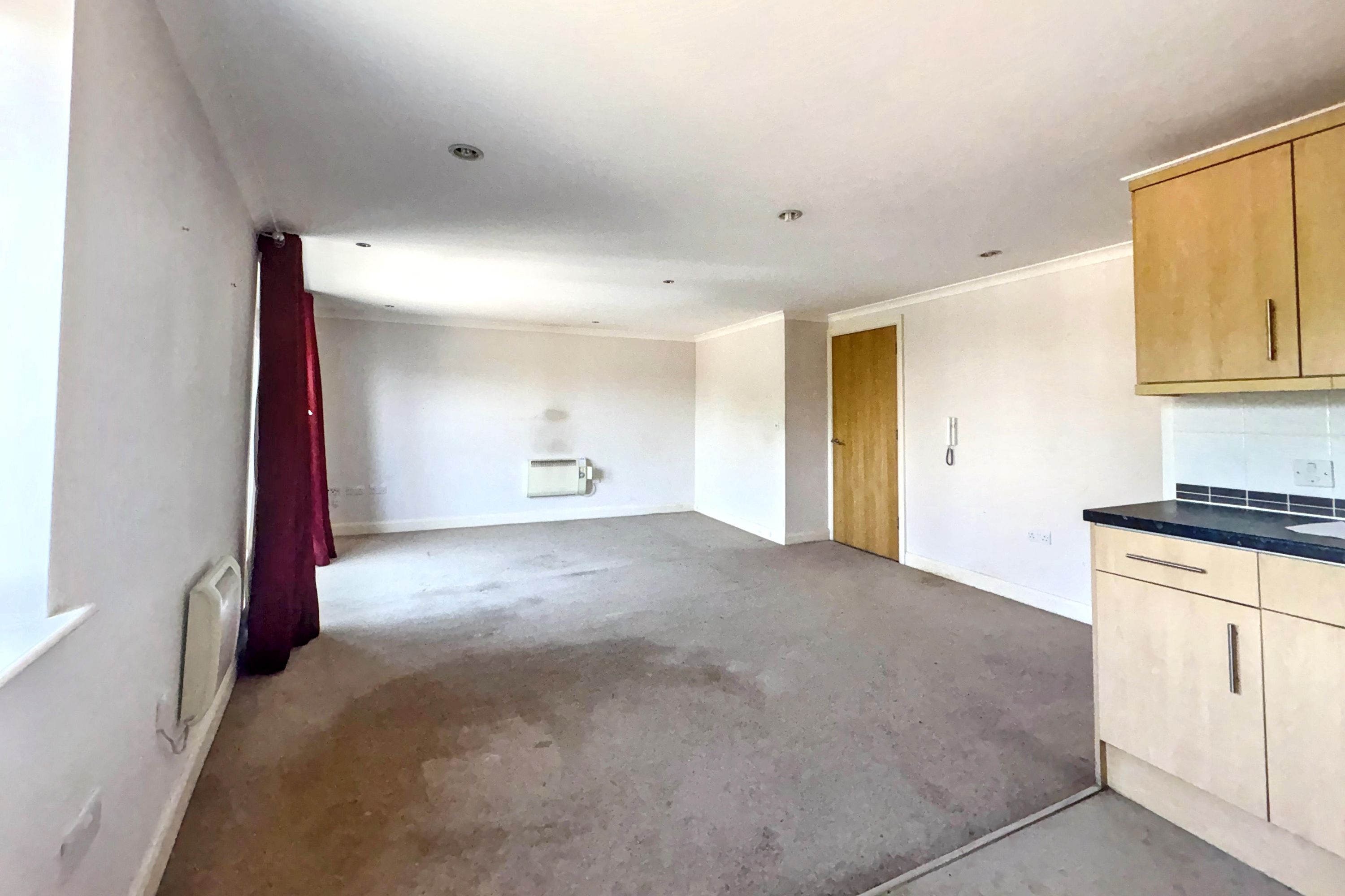 17 Westgate Central, 117 Westgate, Wakefield, West Yorkshire, WF1 1EW