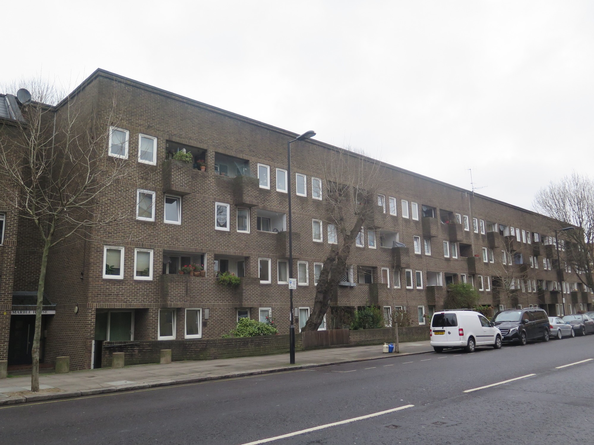 45 Marble House, Elgin Avenue, Maida Vale, London W9 3PT