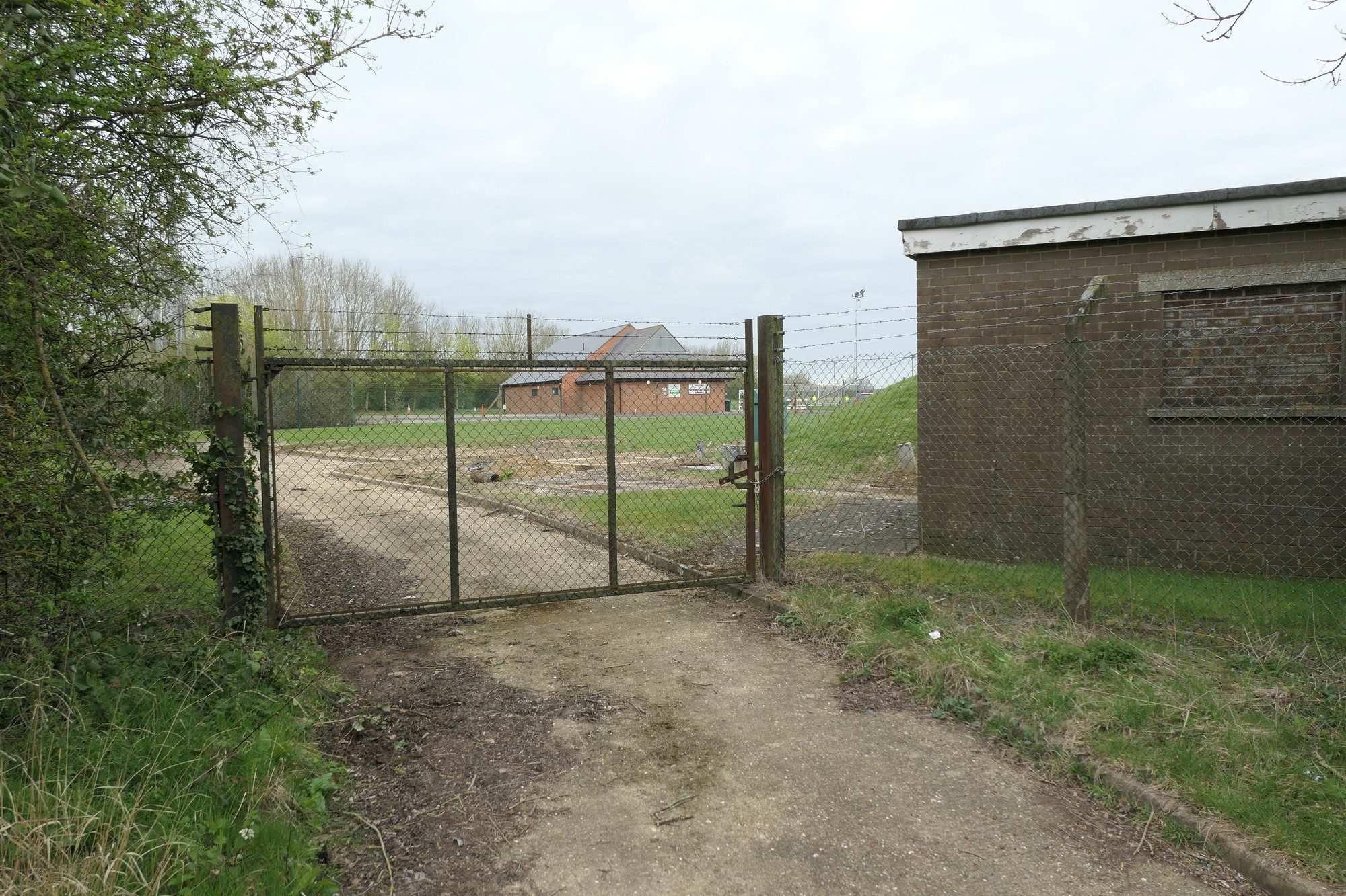 Former Covered Reservoir Site, Buckingham Road, Gawcott, near Buckingham, Buckinghamshire MK18 4JD
