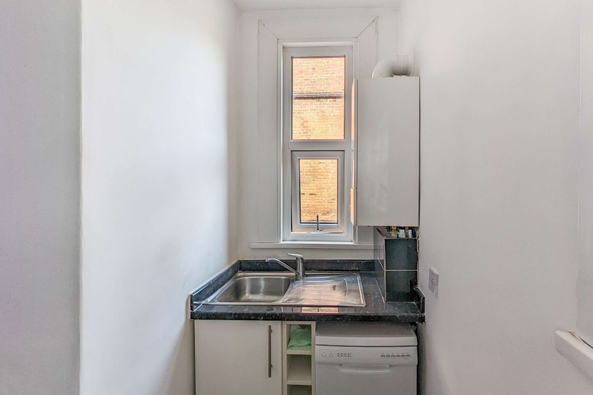 Flat 4, James Court, 281 Church Road, Crystal Palace, London SE19 2QQ