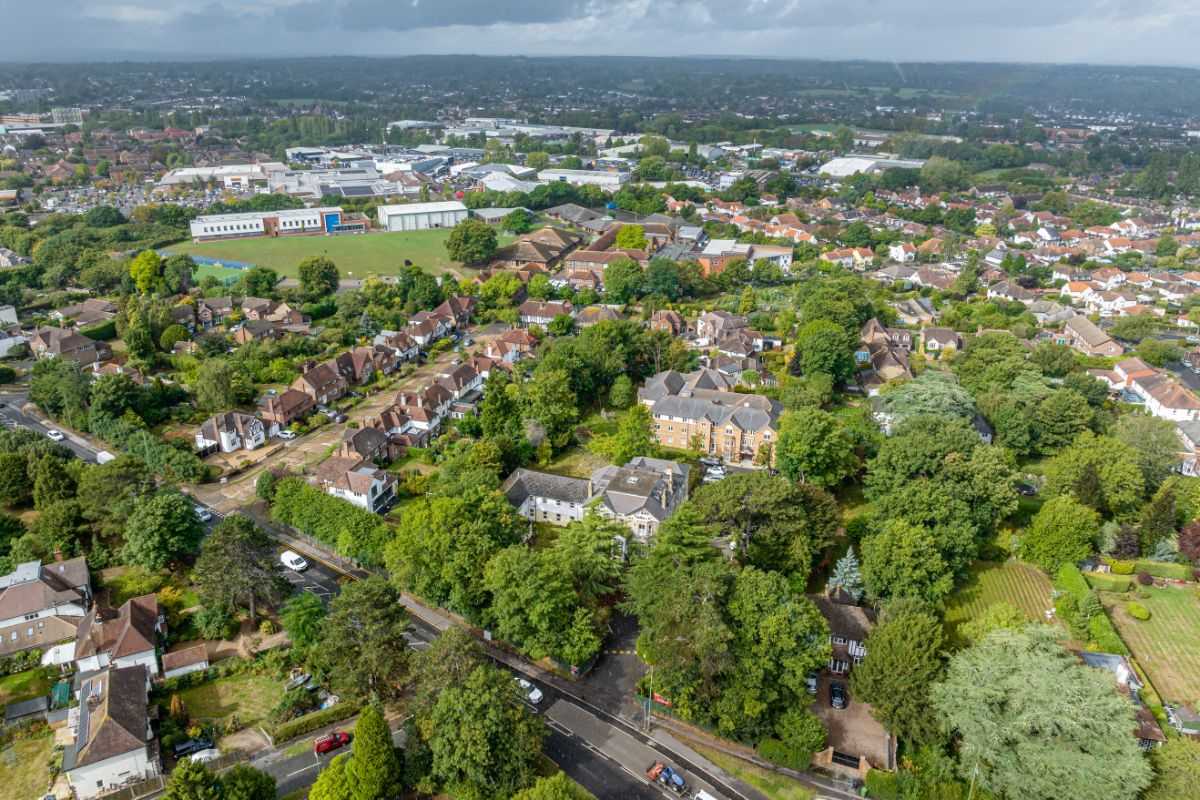 The Elders, Epsom Road, Ewell, Surrey KT17 1JT
