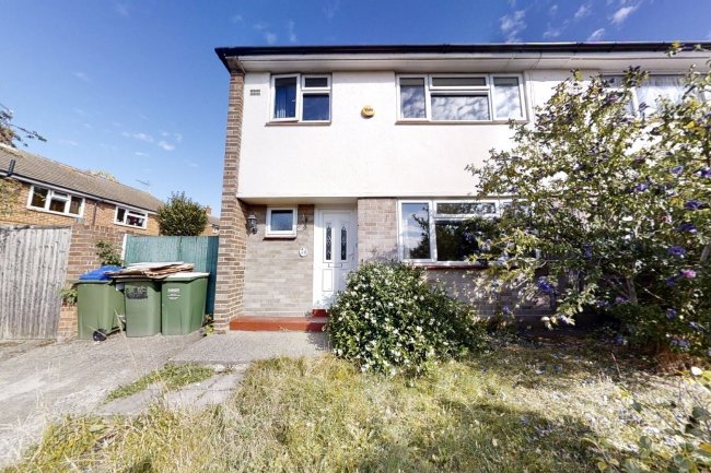 40 Gattons Way, Sidcup, Kent DA14 5EW 10