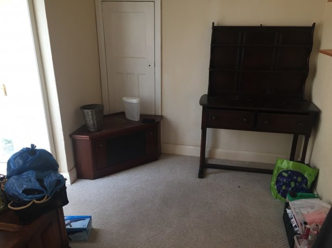 10 Kenilworth Road, Ashford TW15 3EL 8