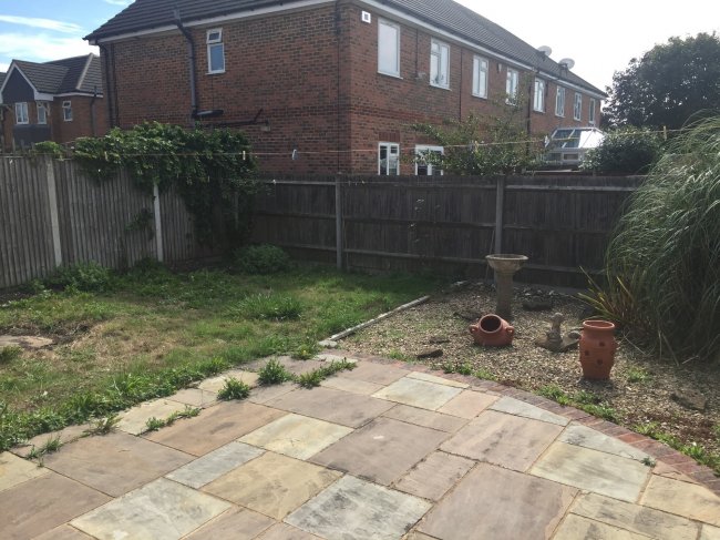 10 Kenilworth Road, Ashford TW15 3EL 8