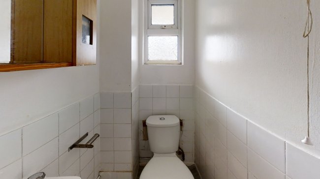 6 Courtauld Close, Thamesmead, London SE28 8RH 2