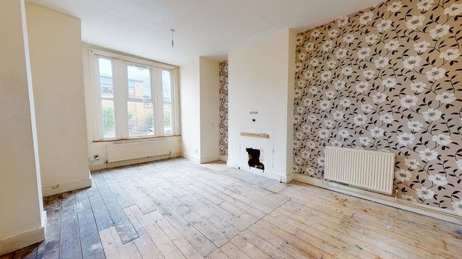 203 Milkwood Road, Herne Hill, London SE24 0JE 4