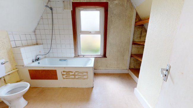 203 Milkwood Road, Herne Hill, London SE24 0JE 4