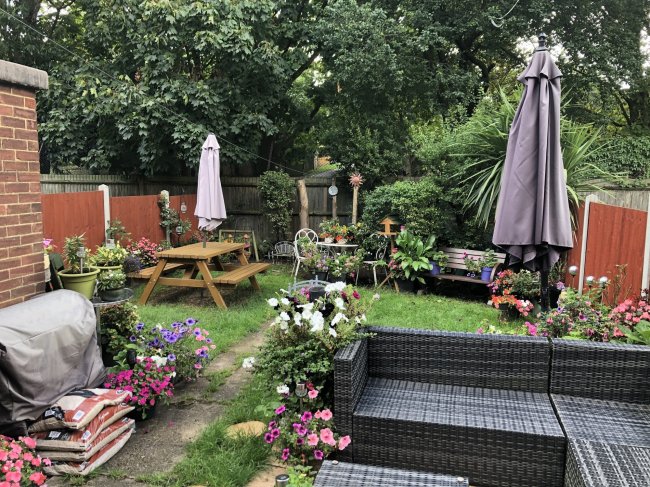 91 Huxley Road, Leyton, London E10 5QX 5