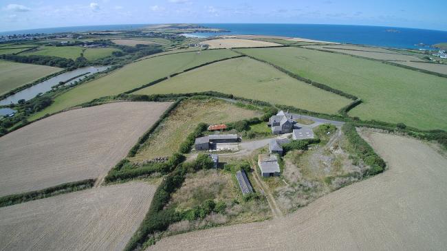 Trenearne Farm, Padstow, Cornwall PL28 8JA 7
