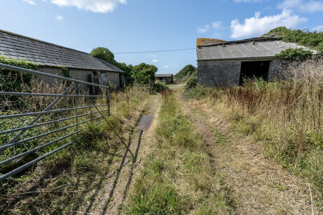 Trenearne Farm, Padstow, Cornwall PL28 8JA 7