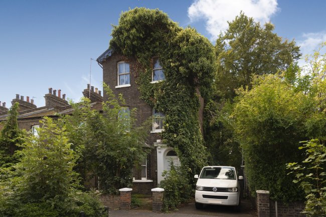 70 Winsor Terrace, Beckton, London, E6 6LE 2