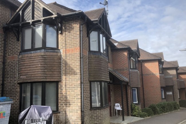 Units 1 to 7, Cantelupe Mews, East Grinstead, West Sussex RH19 3BG 7