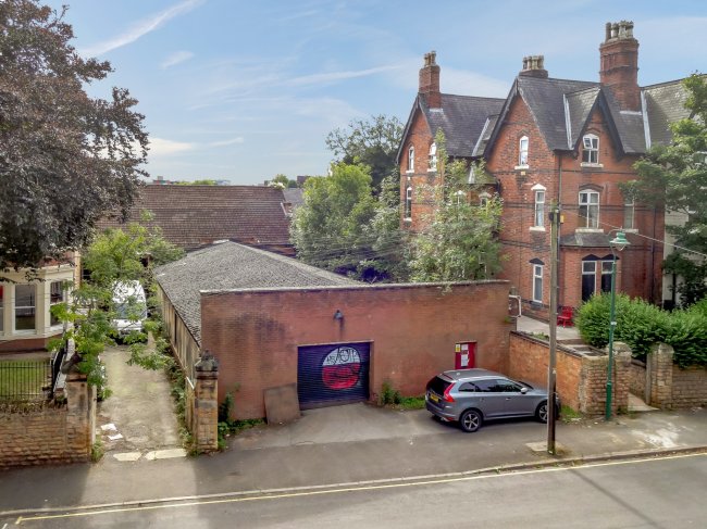 114 Raleigh Street and rear of 112 Raleigh Street,  Nottingham, Nottinghamshire NG7 4DJ 10