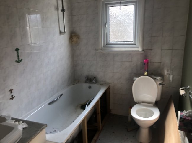 44 Honeybrook Road, Balham, London SW12 0DW 5