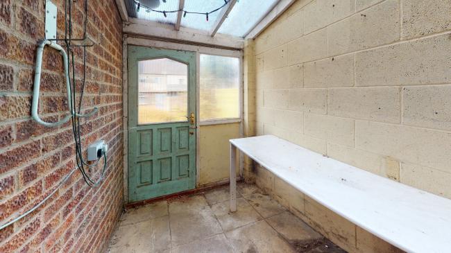 9 Gladstone Street, Desborough Kettering, Northamptonshire NN14 2QT 10