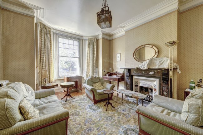 1 and 3 Highgate Avenue, Highgate, London N6 5RX 1